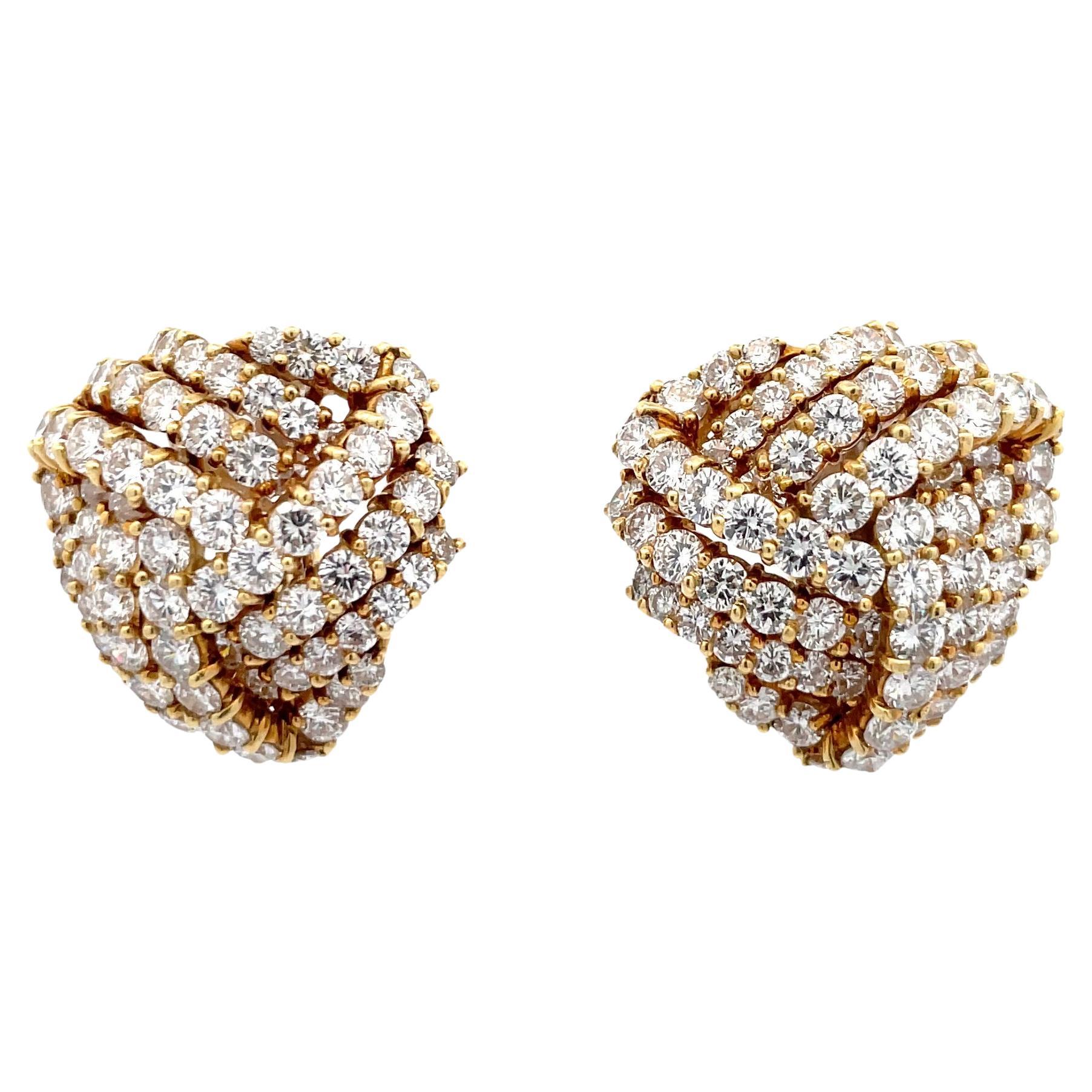 Diamond Cluster Heart Motif Vintage Earrings 10 Carats 18 Karat Yellow Gold