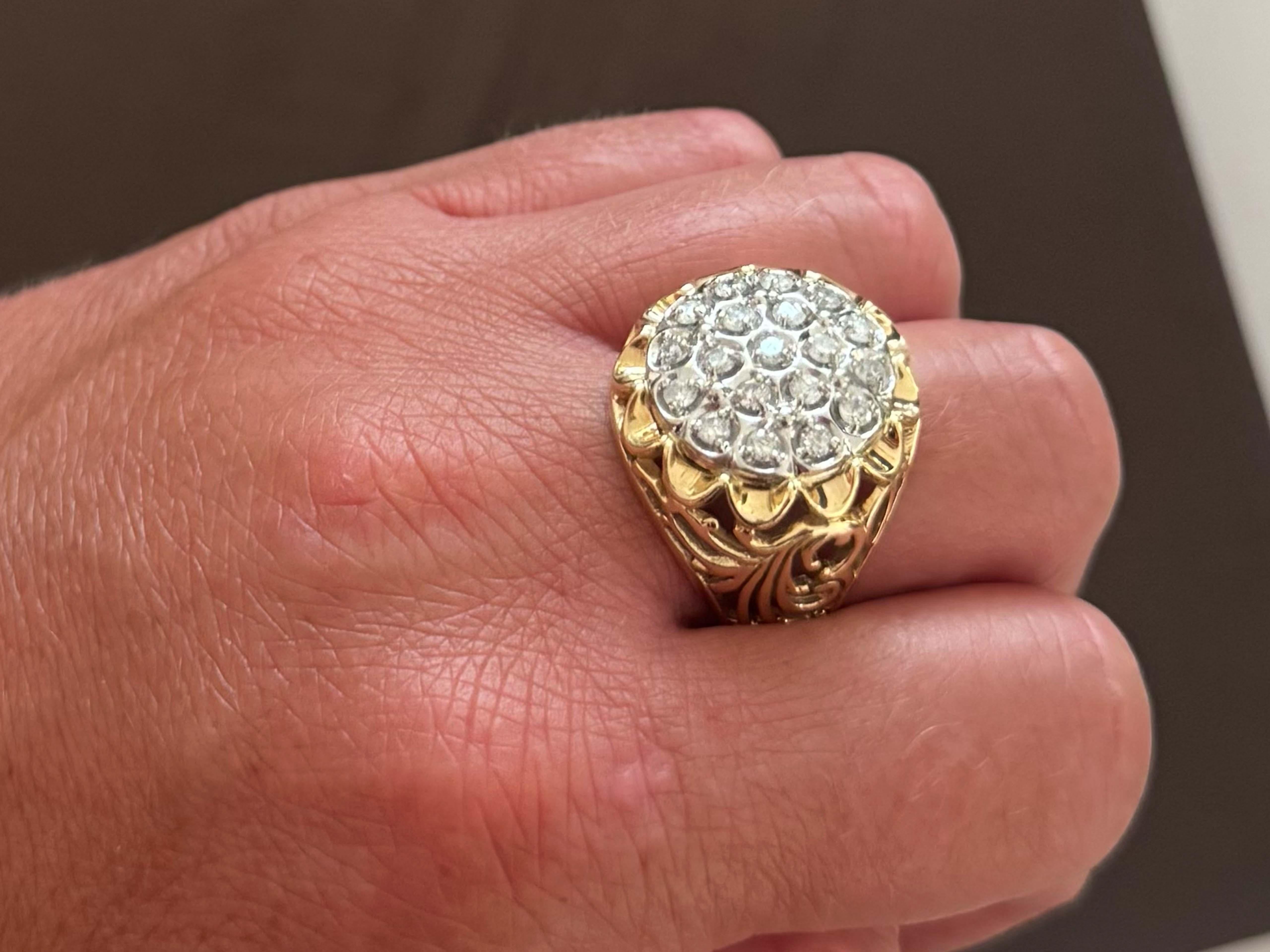 Diamond Cluster Mens Ring 2 Tone 14k Gold Open Filigree Sides en venta 2