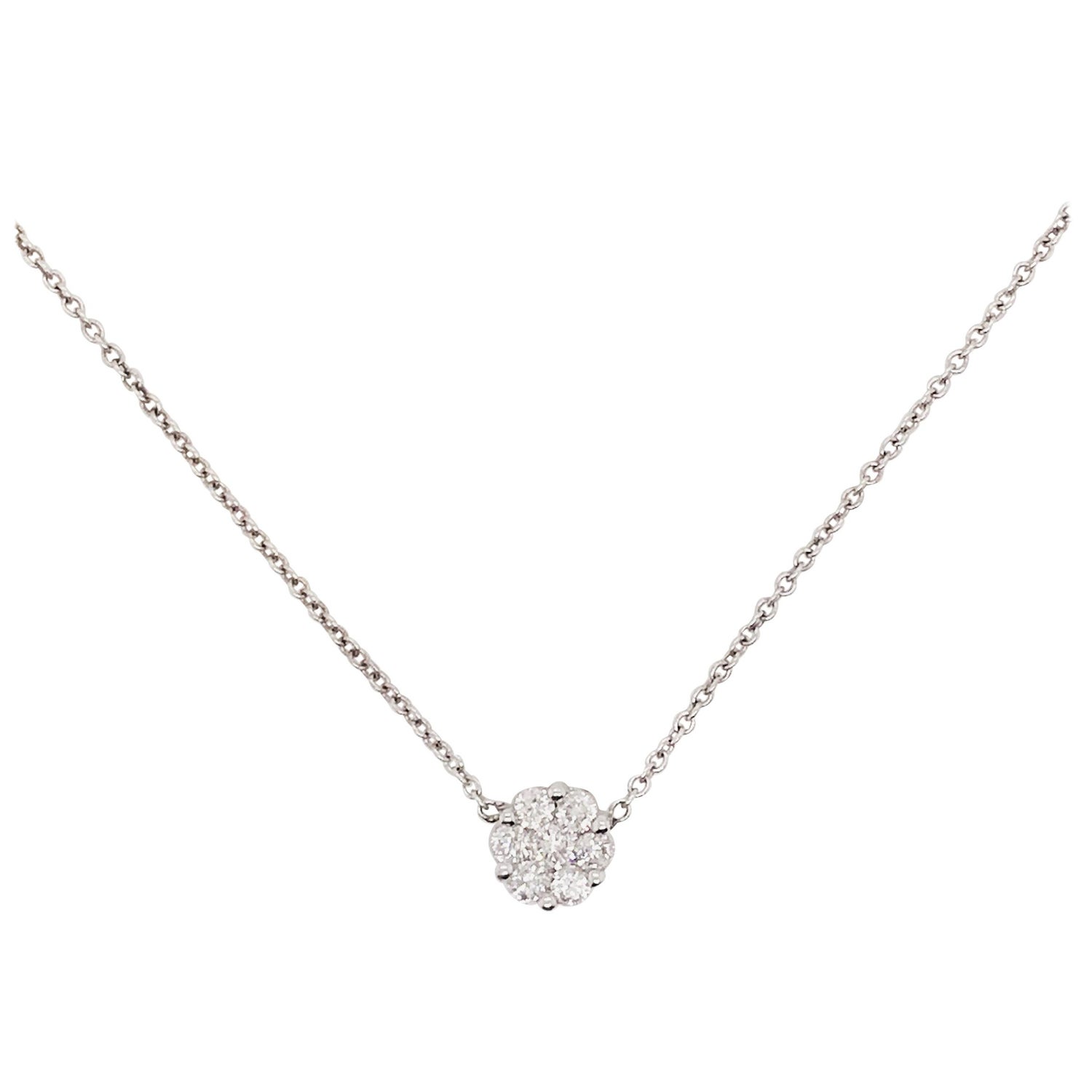 Diamond Cluster Pendant .25 Carat Total Weight with 7 Diamonds and 14kt  Chain For Sale at 1stDibs | .25 carat diamond necklace, .25 carat diamond  pendant