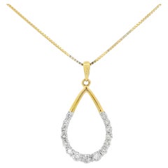 Diamond Cluster Pendant Necklace 0.25 Carat in 14K Yellow Gold