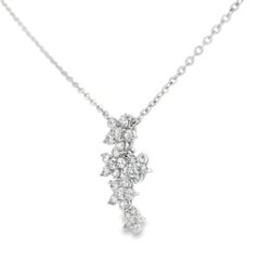 Collier pendentif grappe de diamants 0,58 carat en or blanc 14K