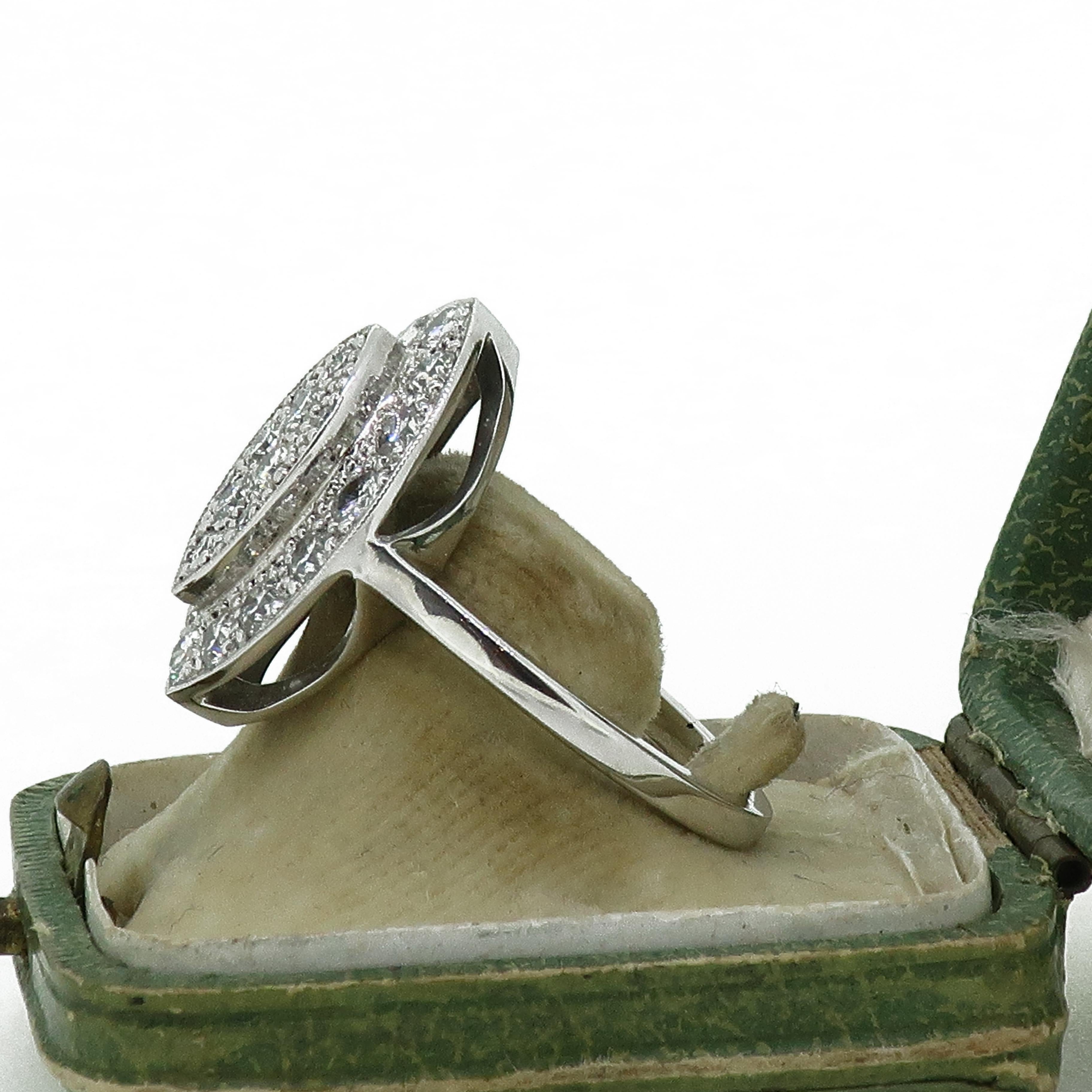 Women's Diamond Cluster Ring 18 Karat White Gold For Sale