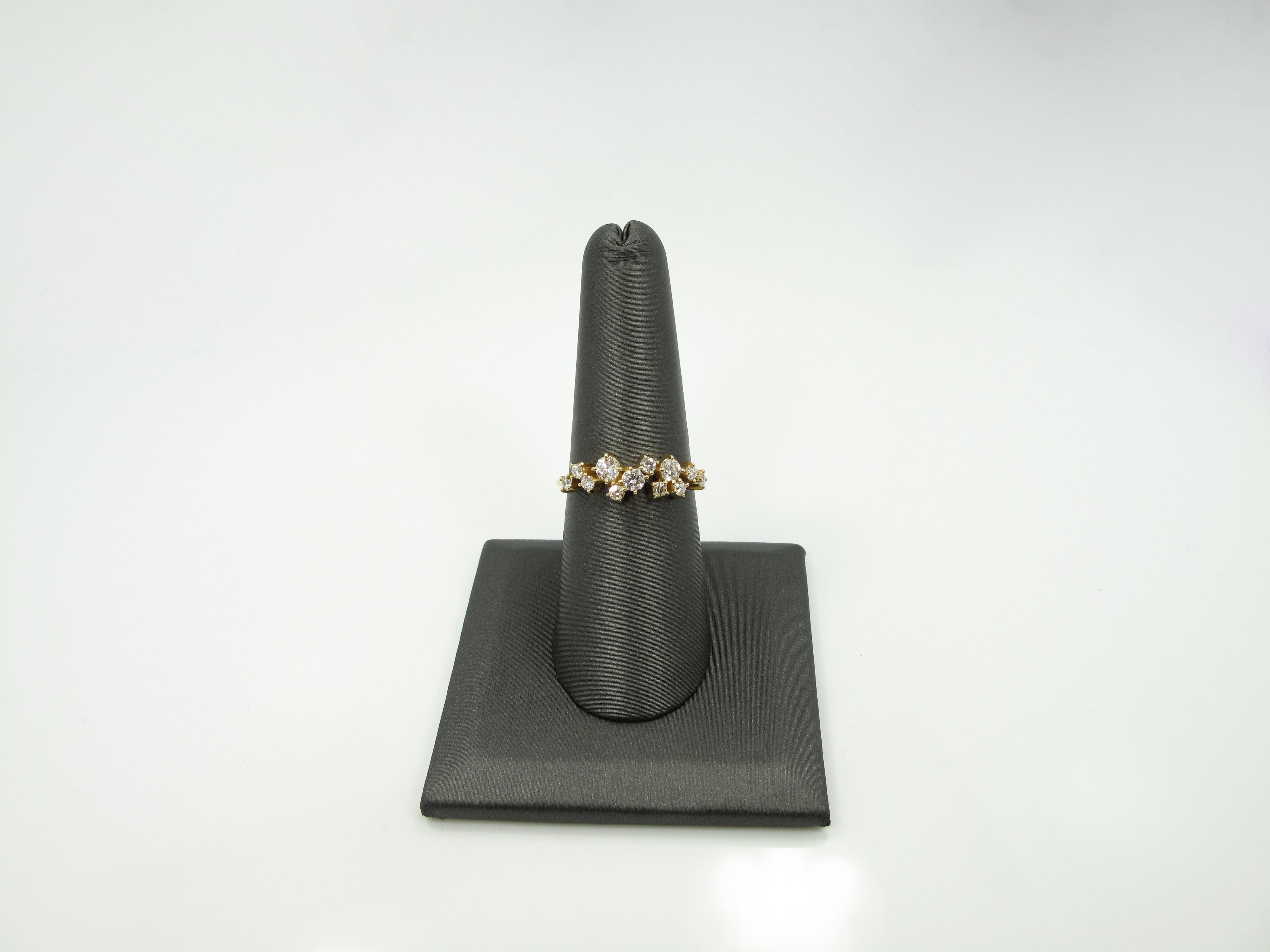 Diamond Cluster Ring For Sale at 1stDibs