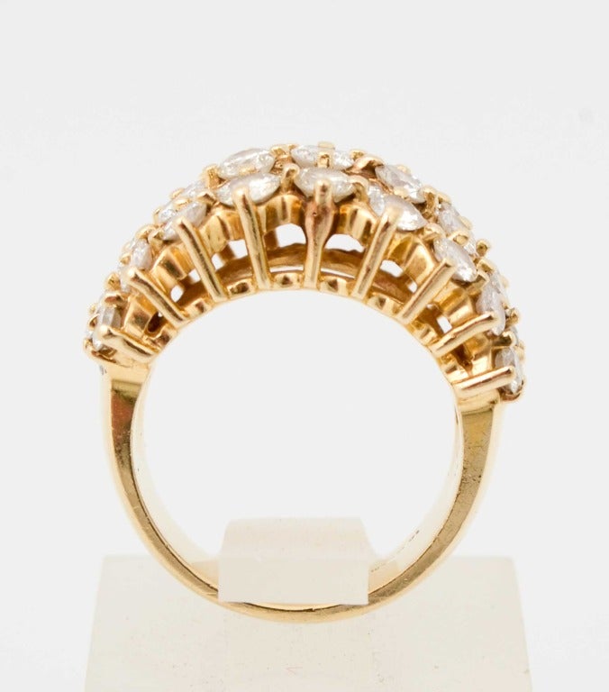 Contemporaneo Anello con diamante a grappolo in vendita