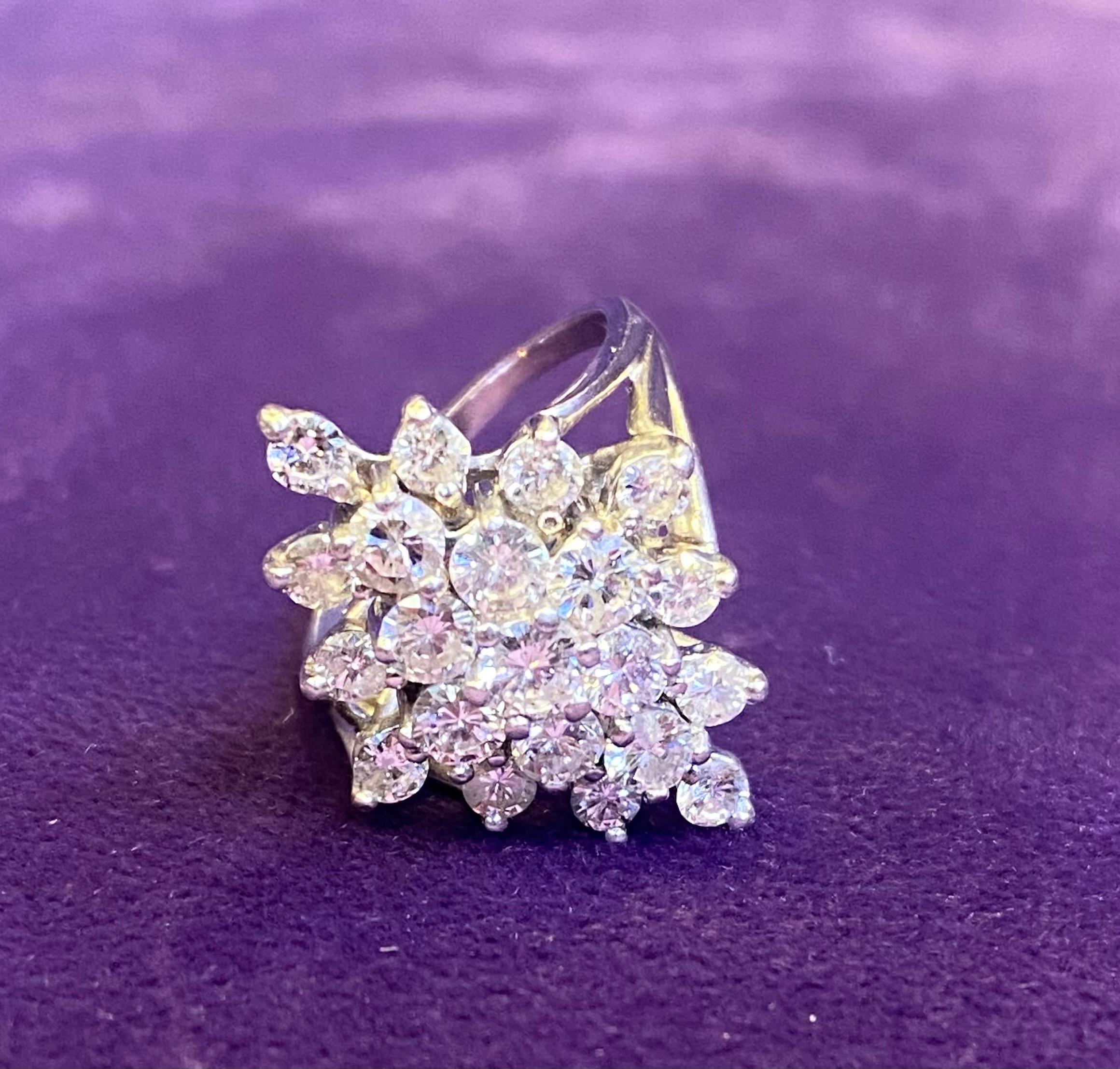 Diamant-Cluster-Ring im Angebot 2