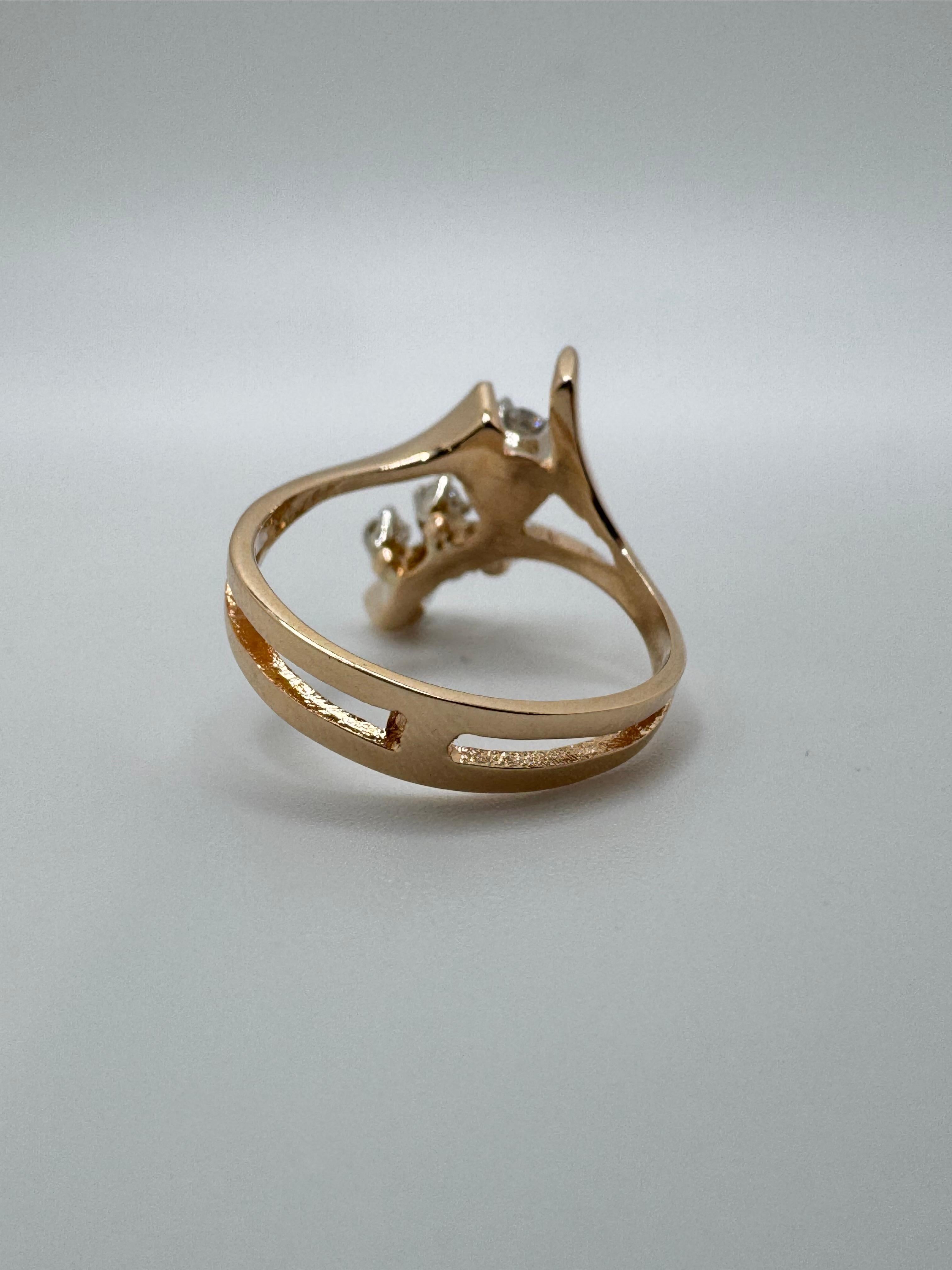 Diamant Cluster Ring in 14K Gelbgold (Carréeschliff) im Angebot