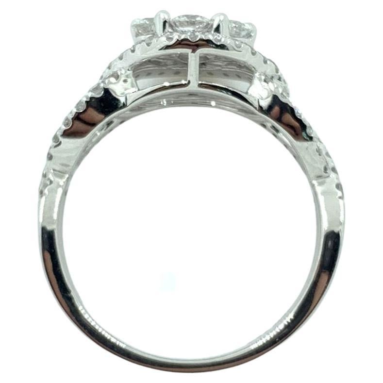 Contemporary Diamond Cluster Ring in 18 Karat White Gold For Sale