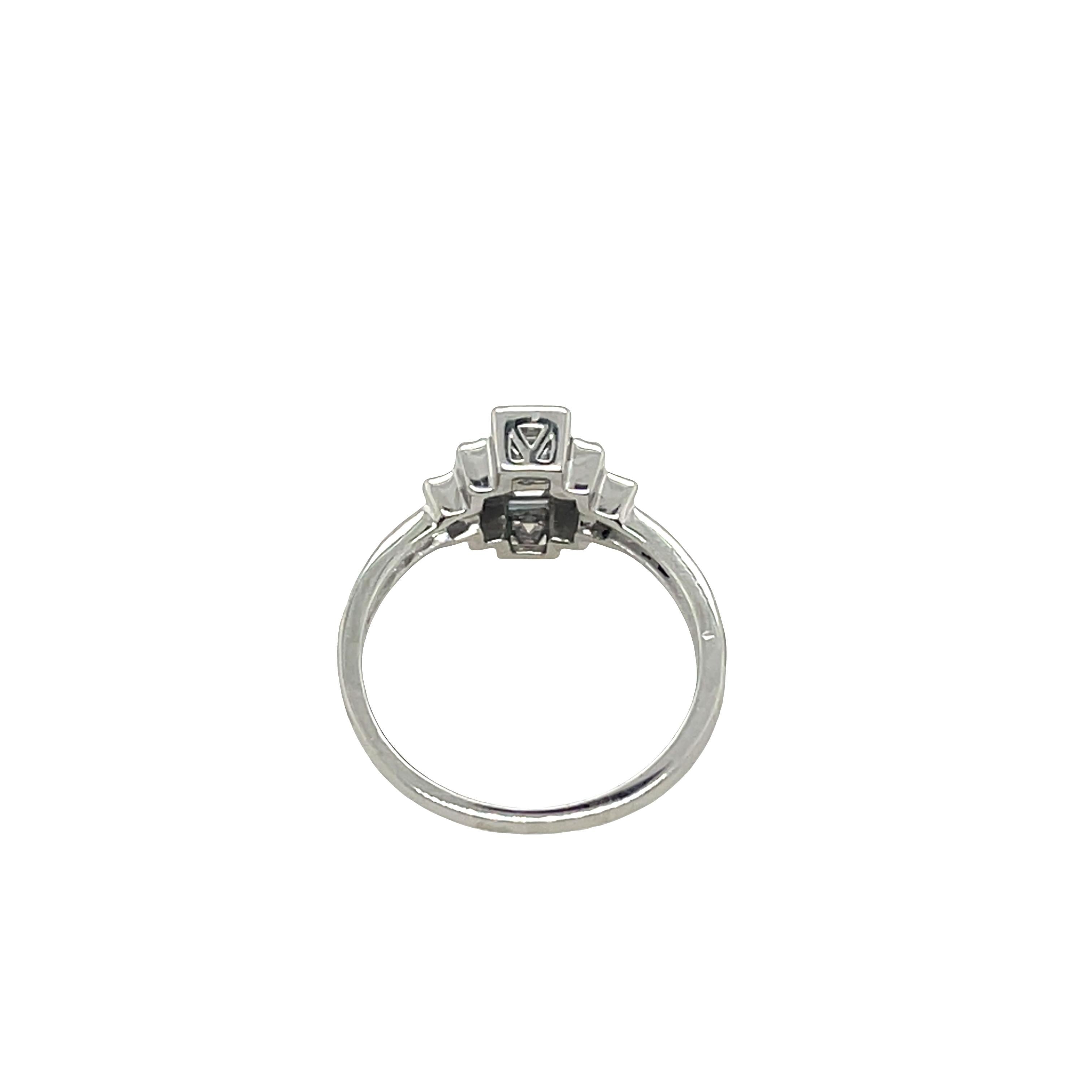 De las mujeres Anillo de diamantes en racimo con 0,40 ct engastados en platino en venta