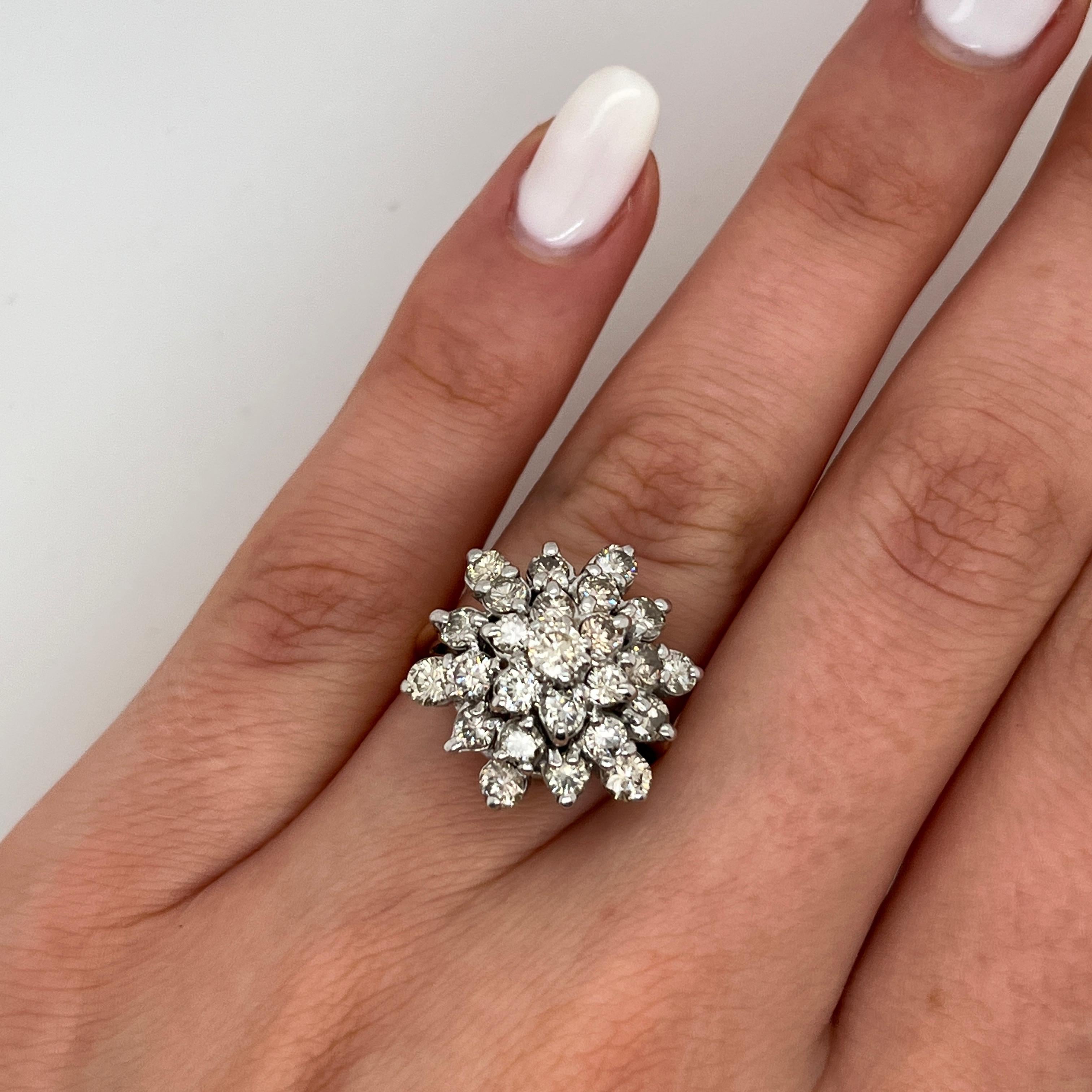 Diamond Cluster Ring Set with 1.0ct In 9ct Yellow & White Gold For Sale 1
