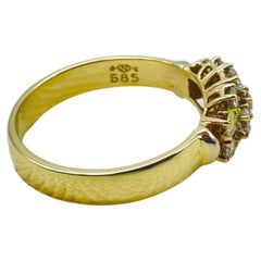 Diamond Cluster Ring yellow gold