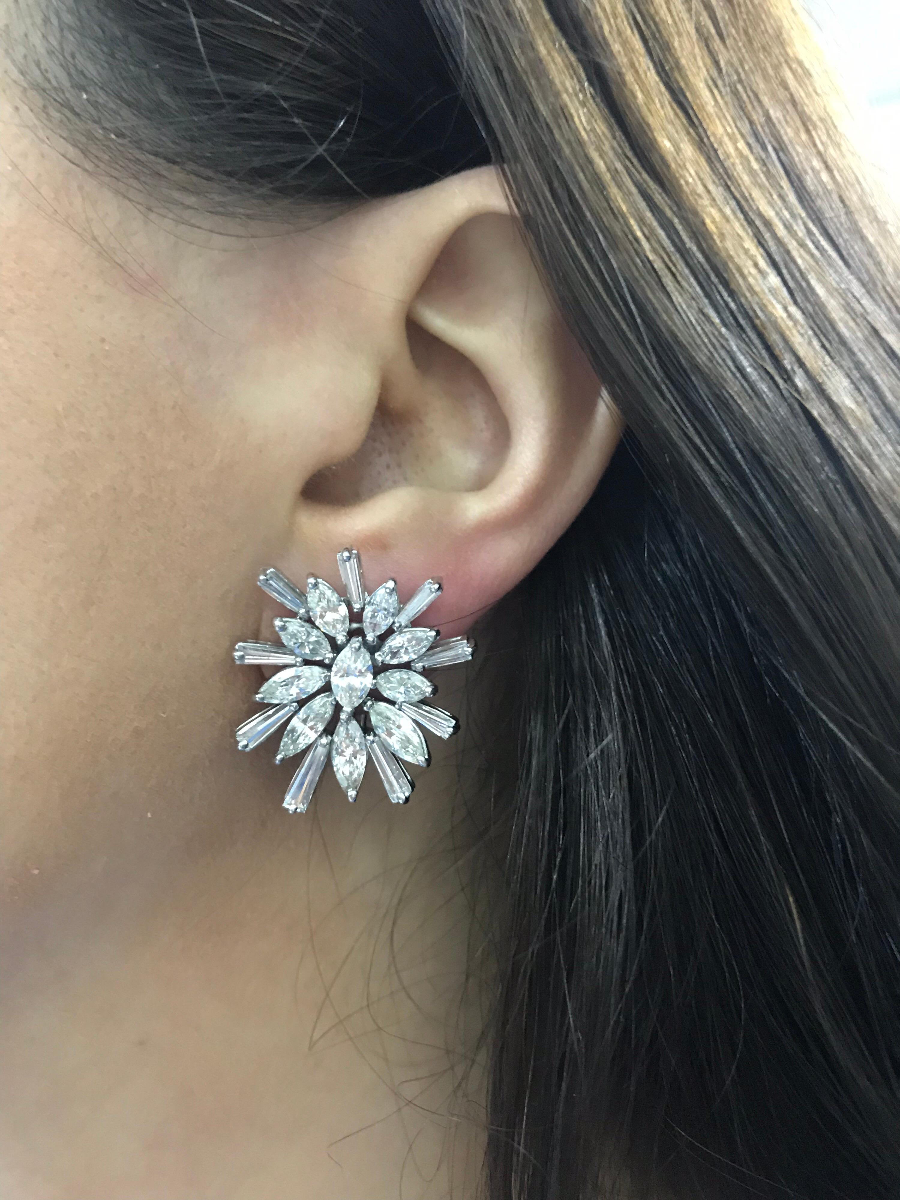 Diamond Cluster Starbust Earrings 9.20 Carat 18 Karat White Gold 4