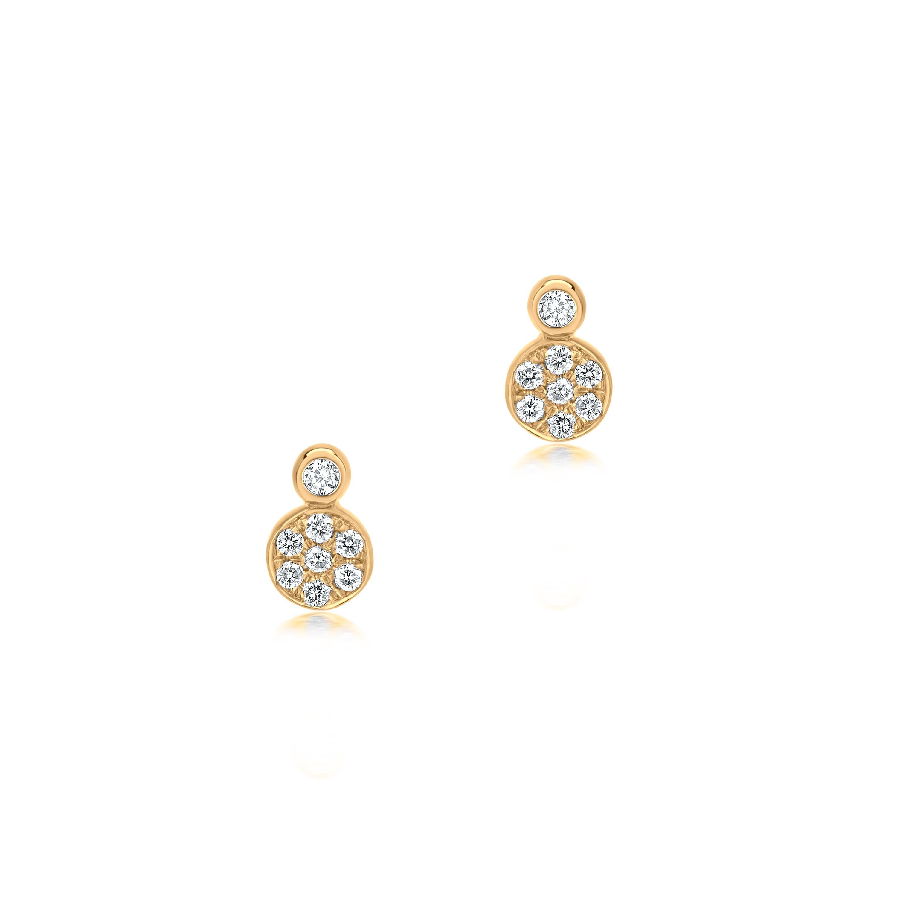 Grace your earlobes with Luxle diamond cluster stud earrings it symbolizes that you give each other the future, no matter what it holds. Subtle yet pretty these diamond cluster stud earrings are the new fashion statement. These studs are crafted