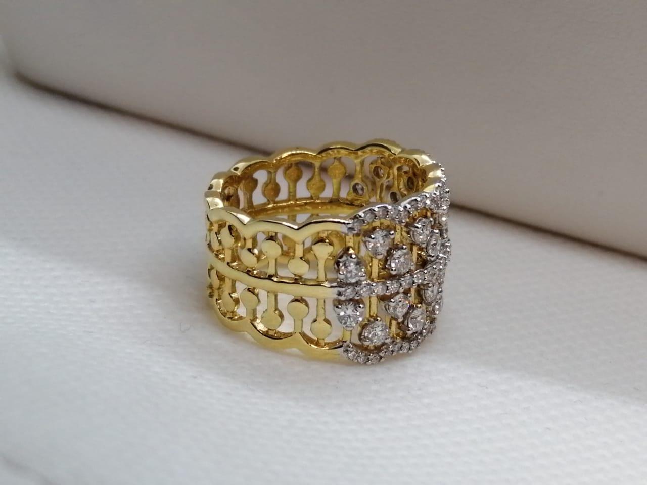 Diamond Cocktail Fashion Ring Set in 18 Karat Yellow Gold 'VS/G Diamonds' For Sale 2