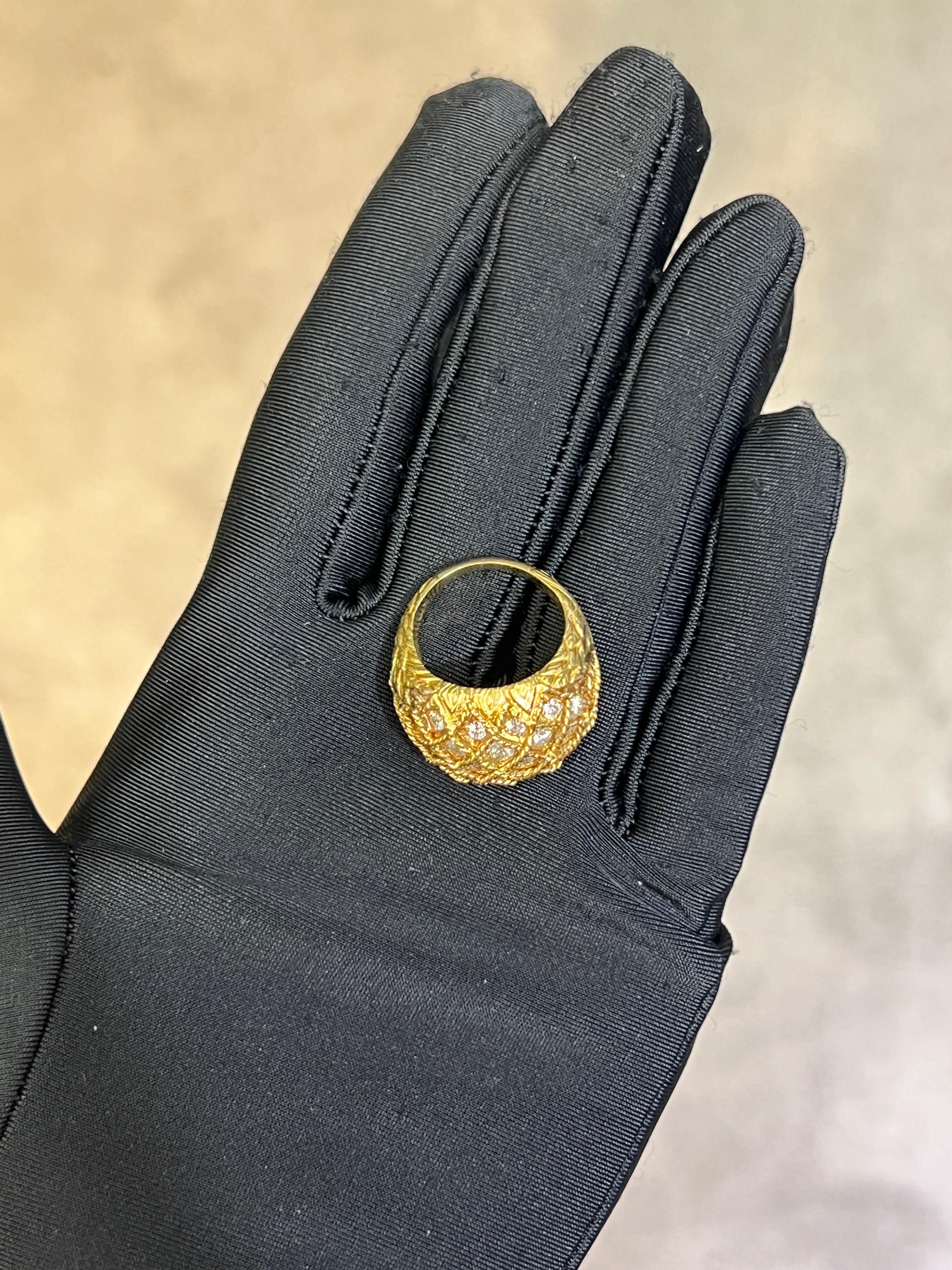 Round Cut Diamond Cocktail Ring For Sale