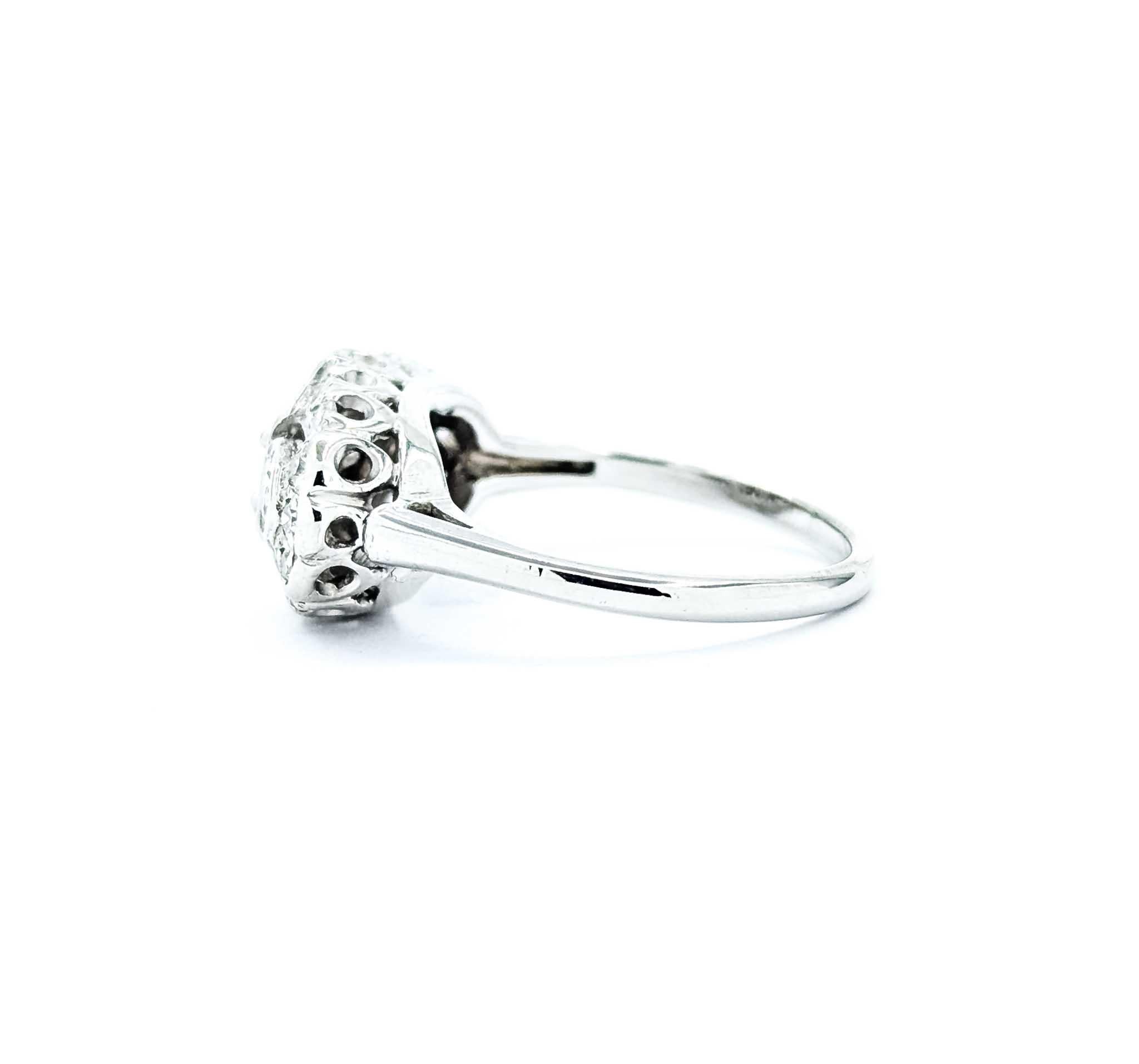 Diamant-Cocktailring aus 14k Weißgold im Angebot 3