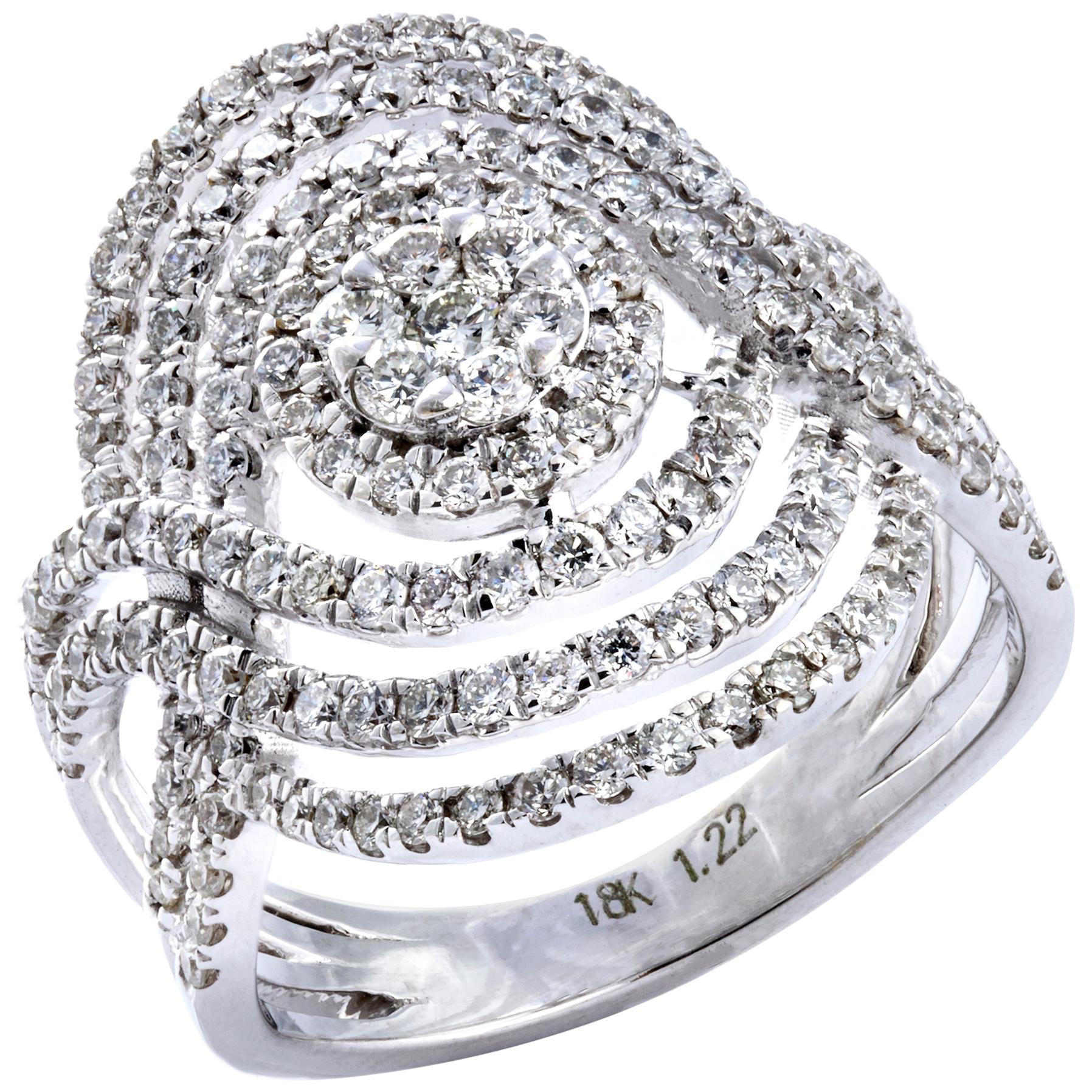 Diamond Cocktail Ring Set in 18 Karat White Gold 'VS/G Diamonds' For Sale