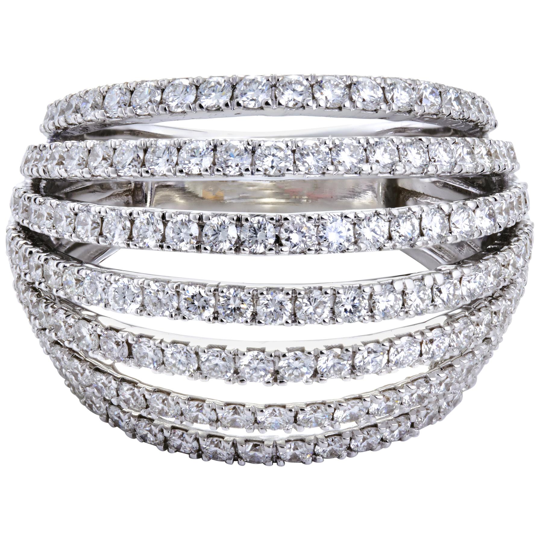 Diamond Cocktail Ring Set in 18 Karat White Gold 
VS/G Quality
 For Sale