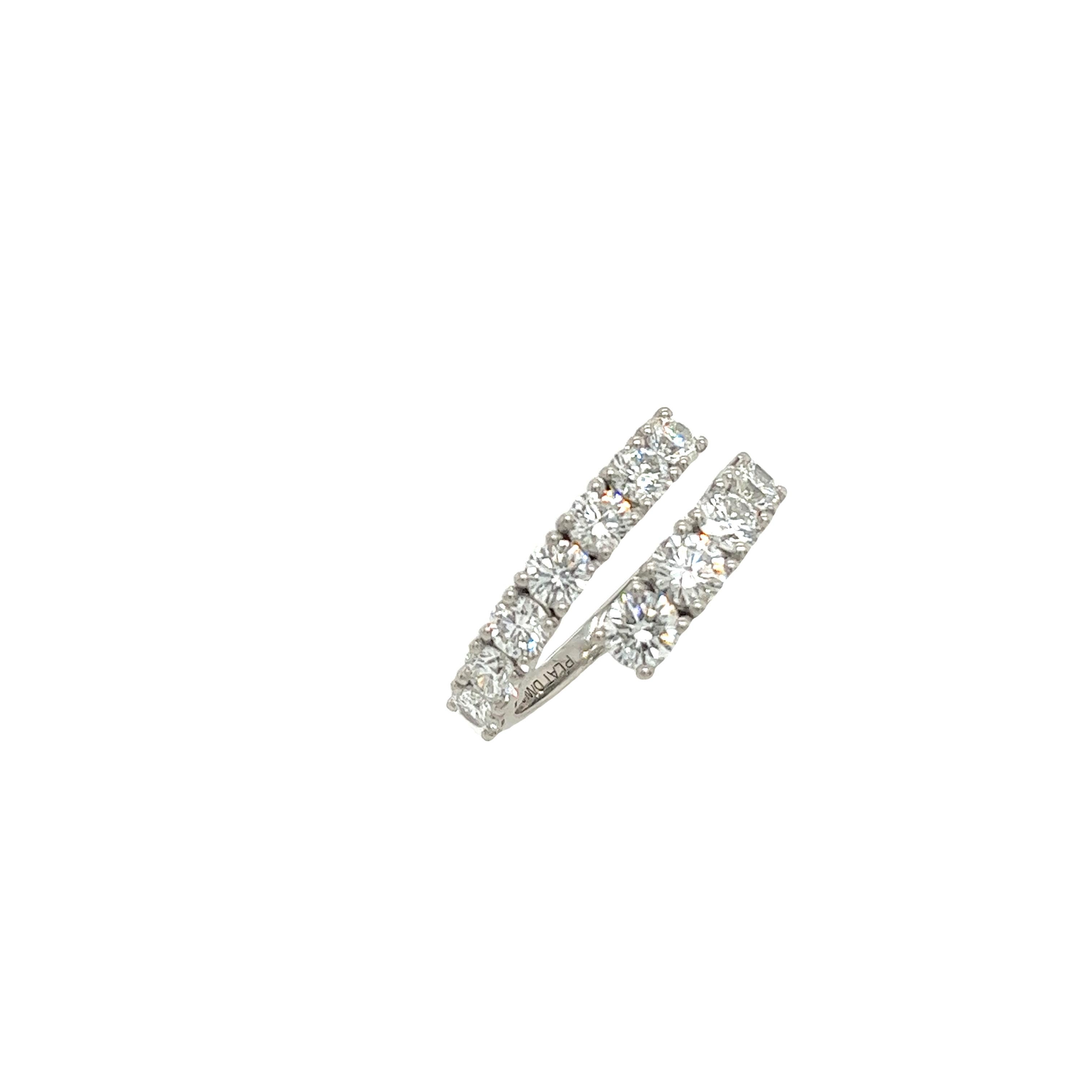 Diamond Coil Dress Ring, Set With 2.80ct G/VS1 Round Diamonds Set In Platinum For Sale 2