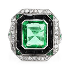 Diamond Colombian Emerald Onyx Platinum Cocktail Ring