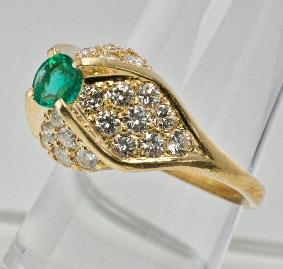 Natural Diamond Colombian Emerald Ring 14K Gold For Sale 6