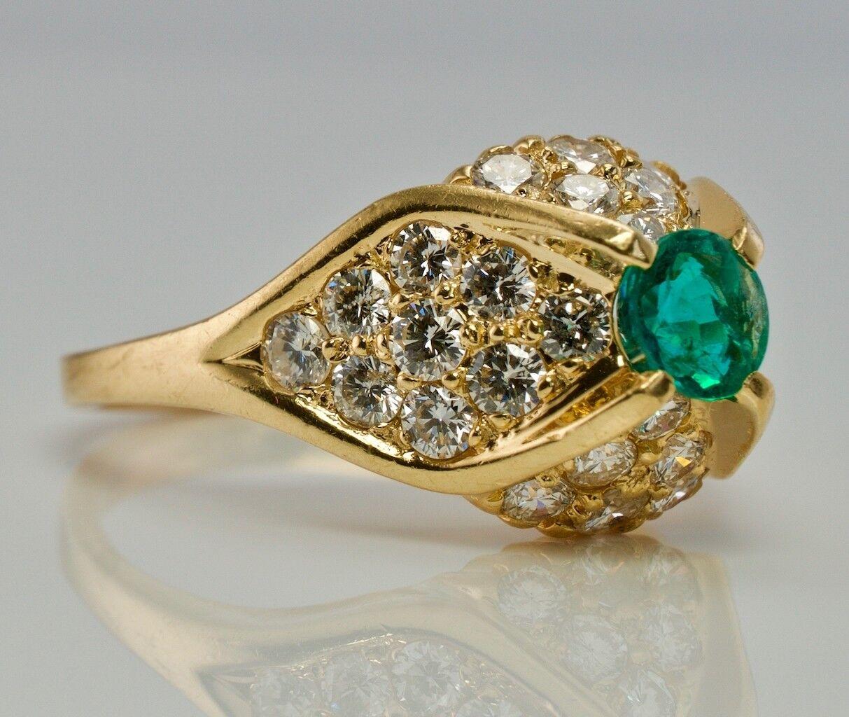 Round Cut Natural Diamond Colombian Emerald Ring 14K Gold For Sale