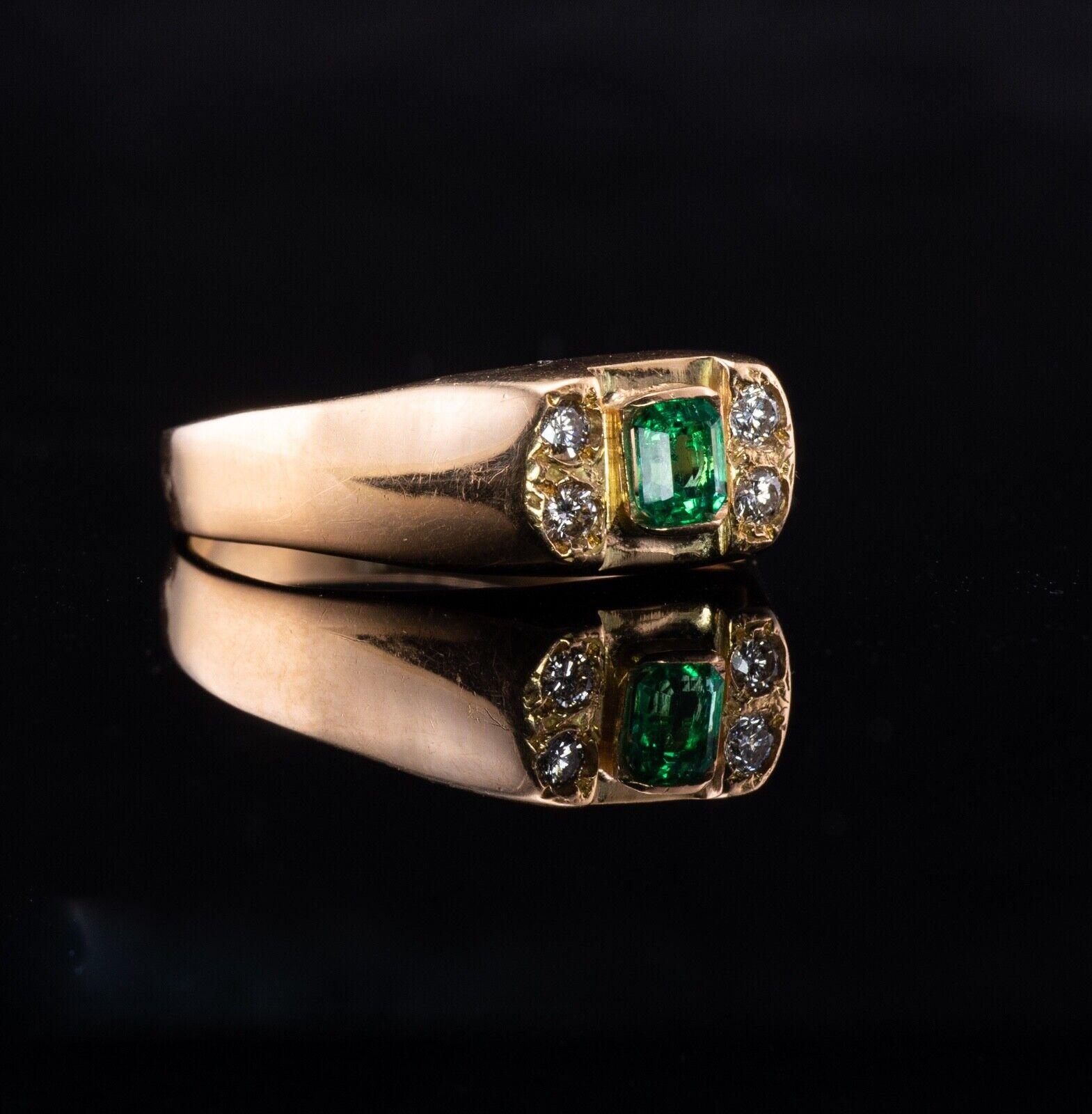 Emerald Cut Diamond Colombian Emerald Ring 18K Gold Band For Sale
