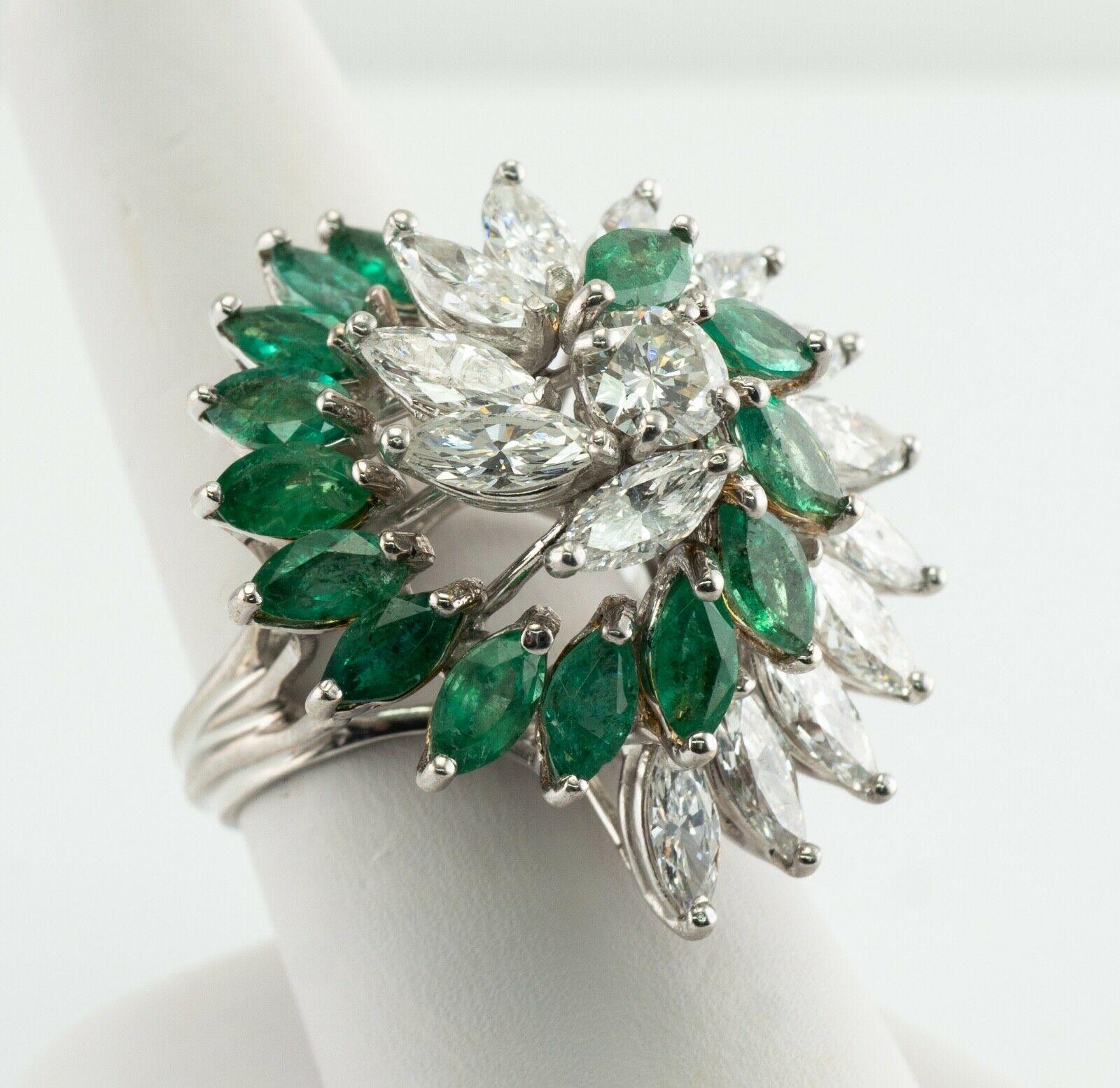 Diamond Colombian Emerald Ring 18K White Gold Flower Cocktail For Sale 3