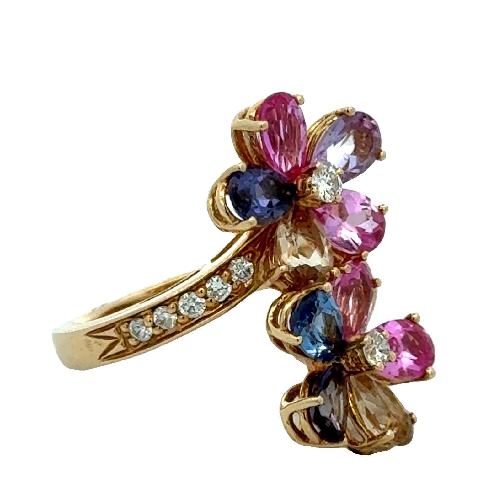 Anello floreale bypass con diamante e gemma colorata in oro giallo 14 carati in vendita 2