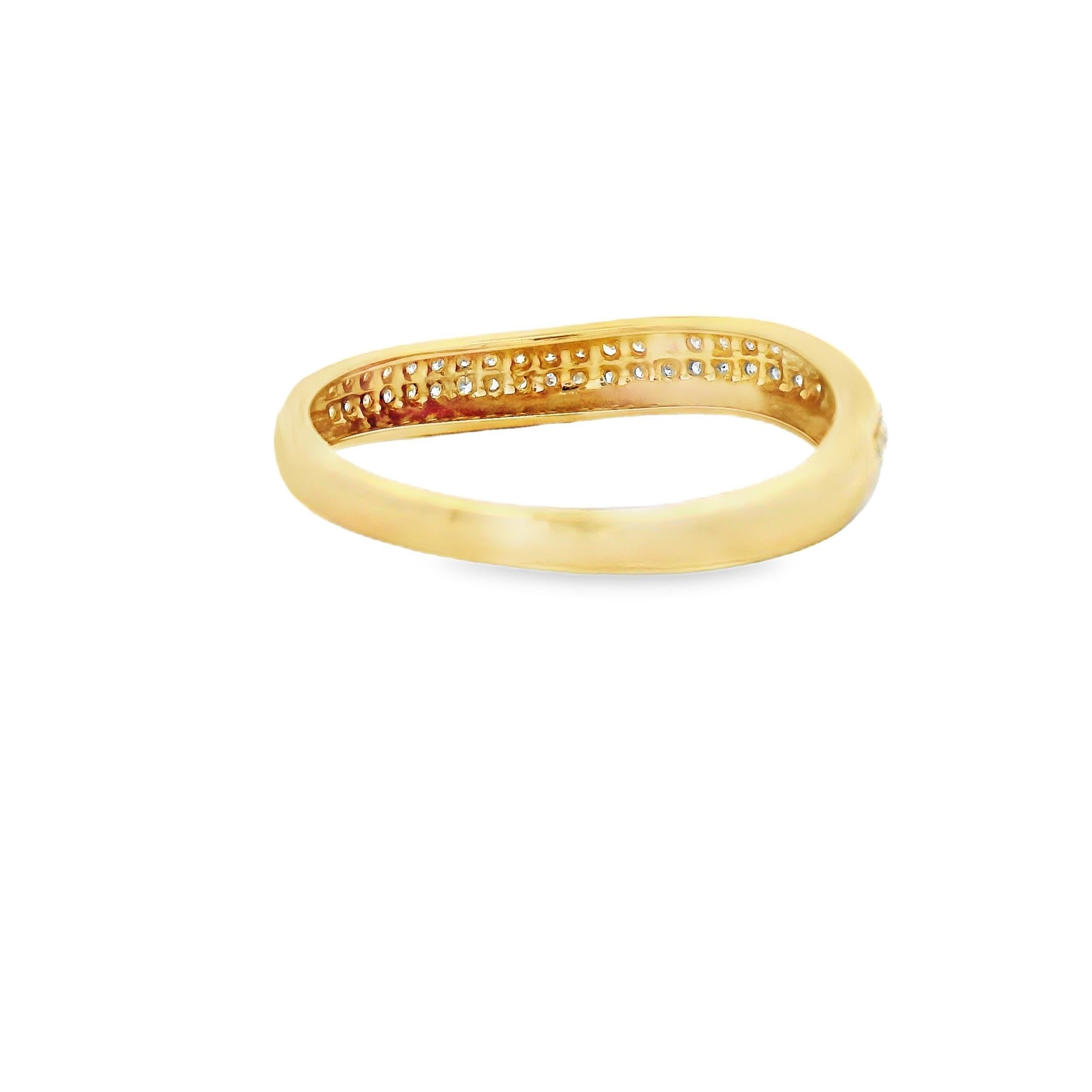 Women's Diamond Contour Band Ring in 14K Yellow Gold 0.20ct Pavé Setting For Sale