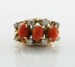 Diamond Coral Red Ring 14K Gold Vintage Estate Three Stone