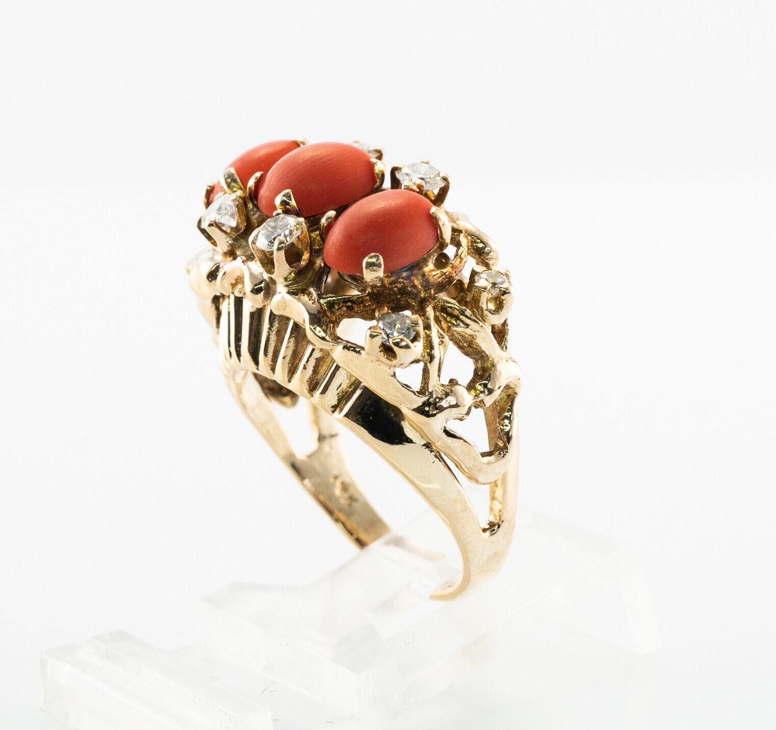 Diamond Coral Red Ring 14K Gold Vintage Estate Three Stone For Sale 4