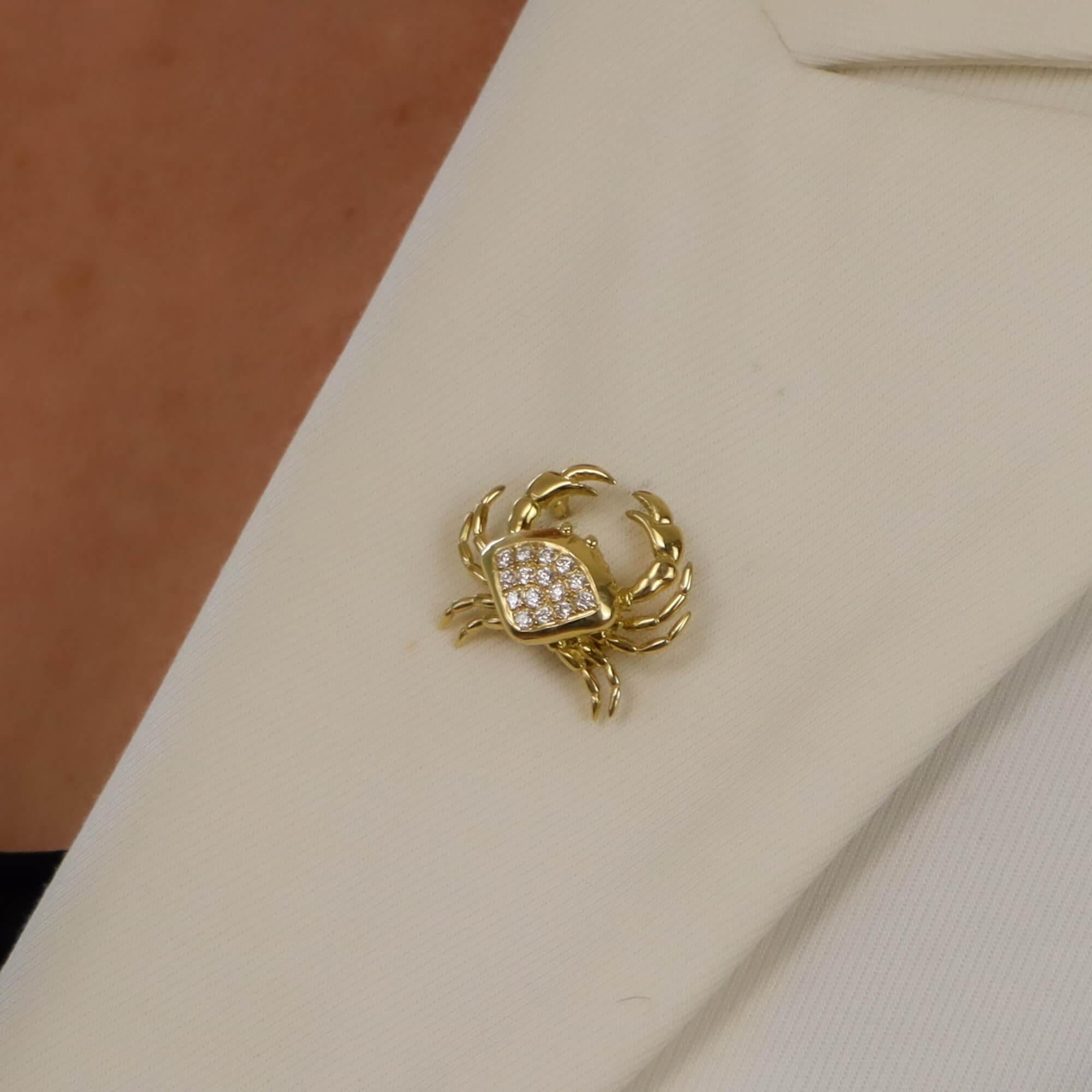 Modern Diamond Crab Pin Brooch Set in 18 Karat Yellow Gold