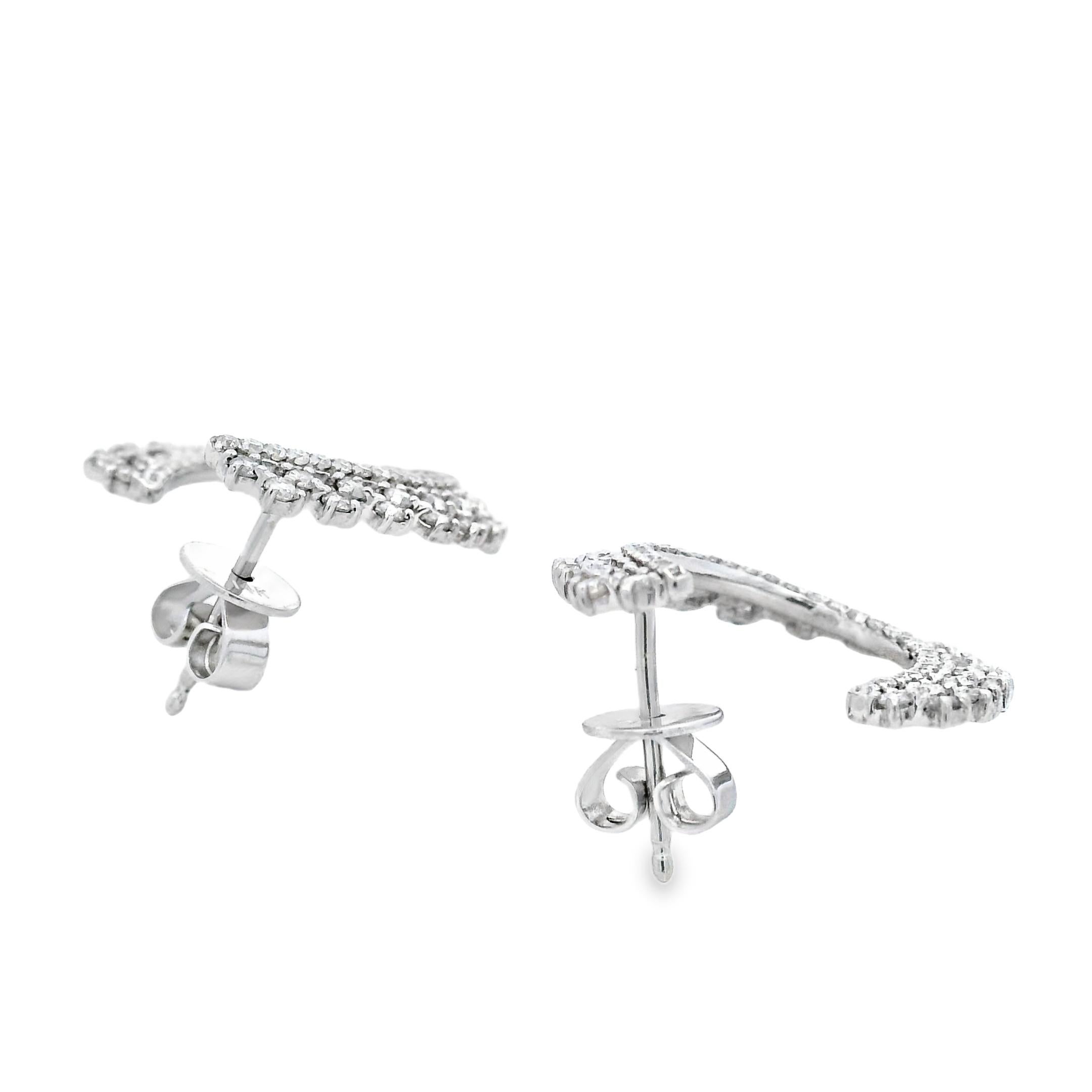 Pendientes de aro de media luna de diamantes en oro blanco de 14 quilates 0,75 ct total en venta 1