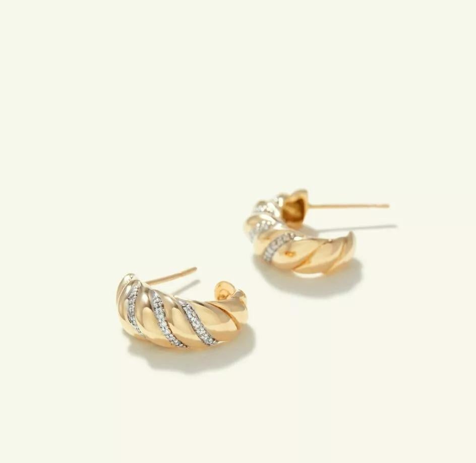 Round Cut Diamond Croissant 14k Solid Gold Twisted Dome Open Hoop Earrings For Sale