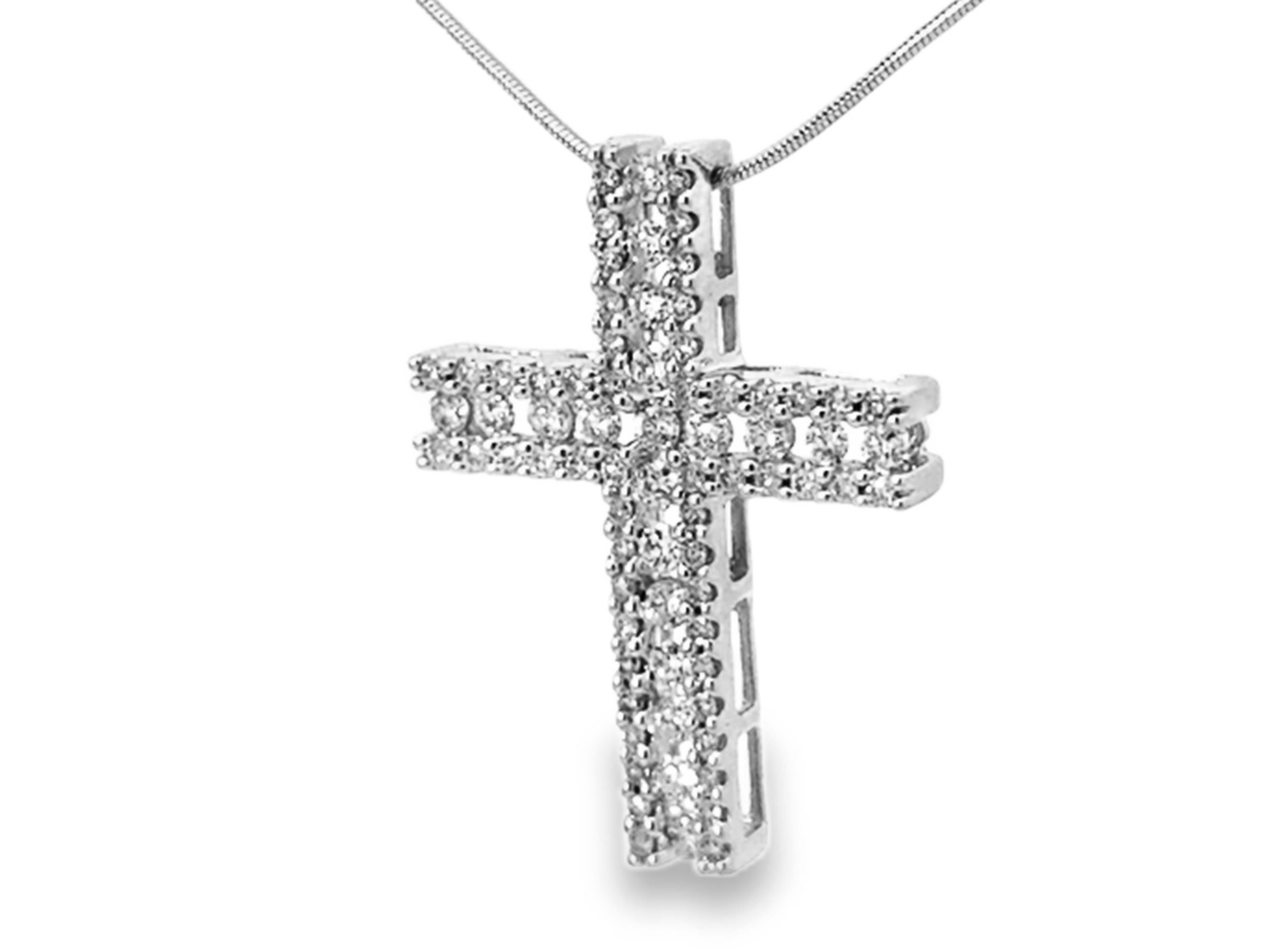 Taglio brillante Collana con croce di diamanti in oro bianco 18k in vendita