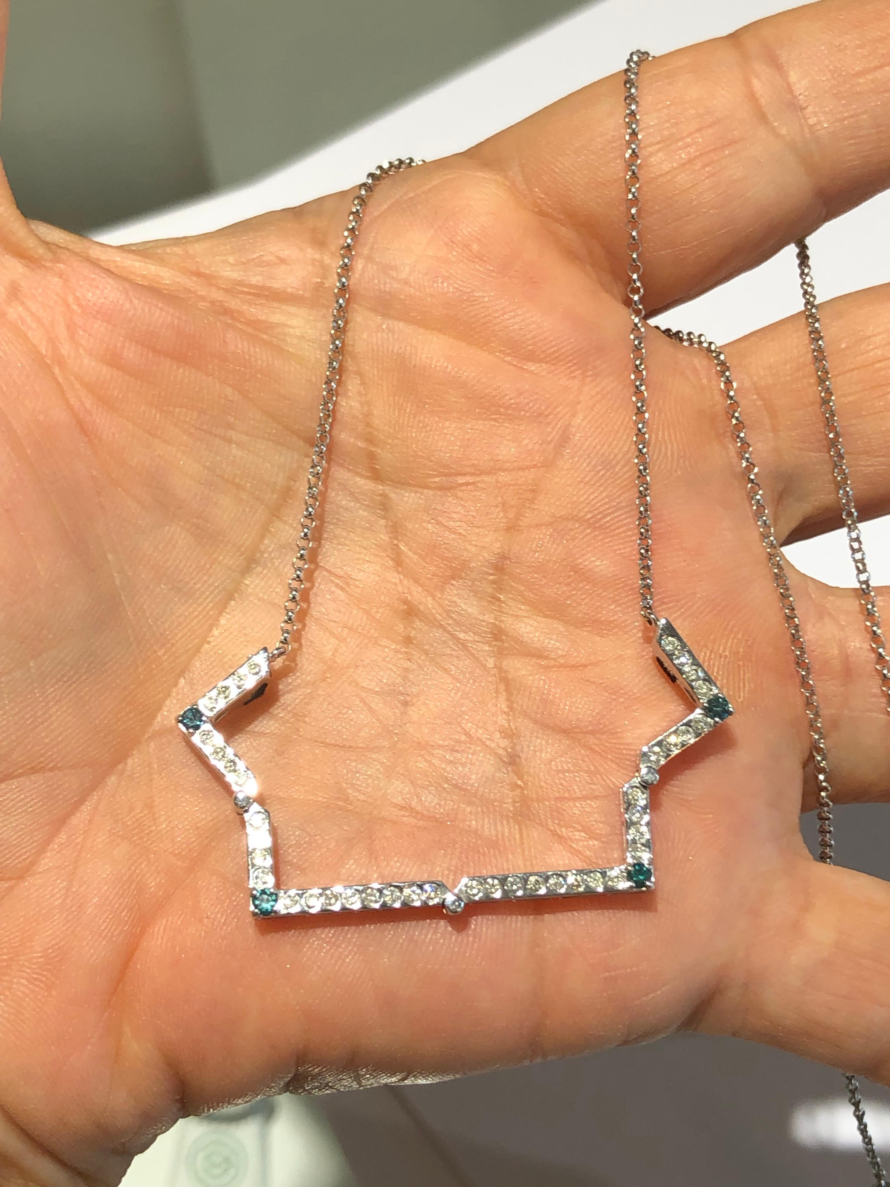 Diamant-Kreuz-Halskette, 2 Richtungen, 14 Karat Weißgold im Angebot 3