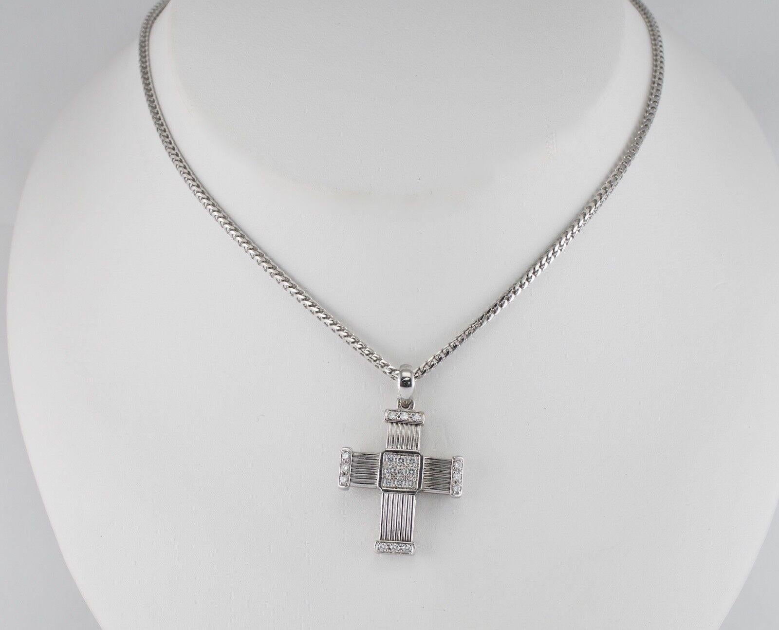 Round Cut Diamond Cross Necklace Cross Pendant 18K Gold by Di Modolo For Sale