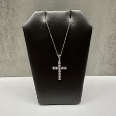 Diamant-Kreuz-Halskette in 14kt Weißgold - 0,07ctw, 18in, Neu