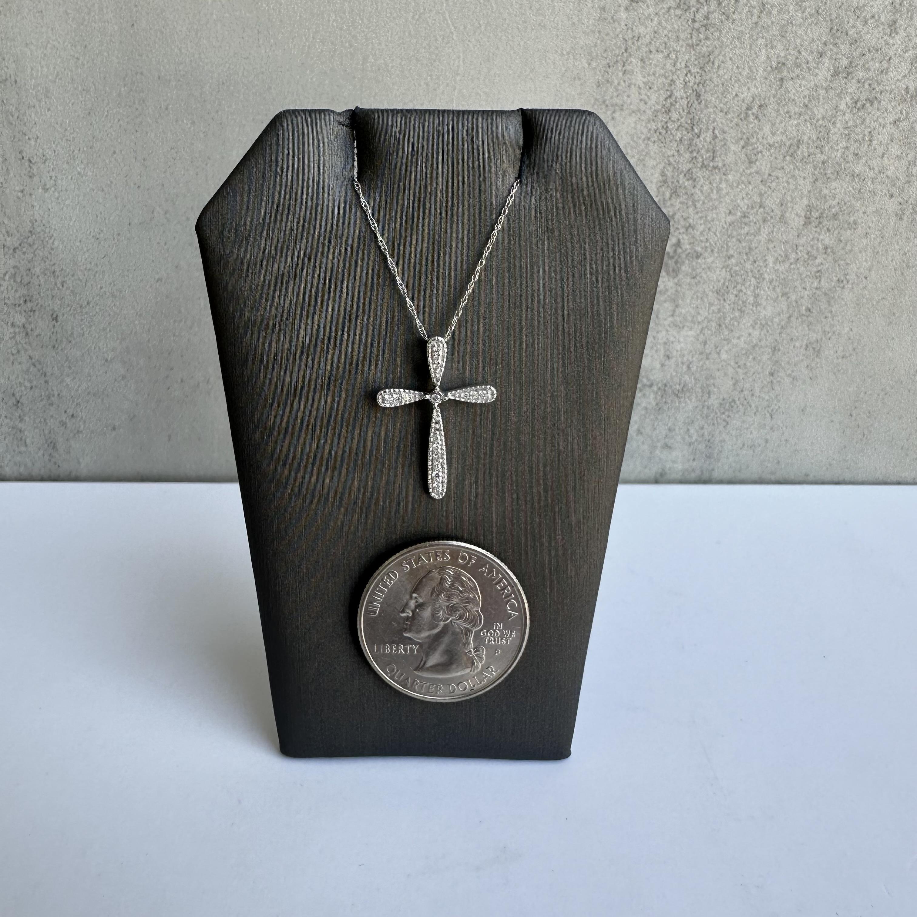 Diamond Cross Necklace in 14kt White Gold  -0.10ctw natural round HI I1 diamonds In New Condition For Sale In West Hempstead, NY