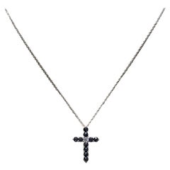 Diamant-Kreuz-Halskette aus 18 Karat Weißgold mit Kreuz