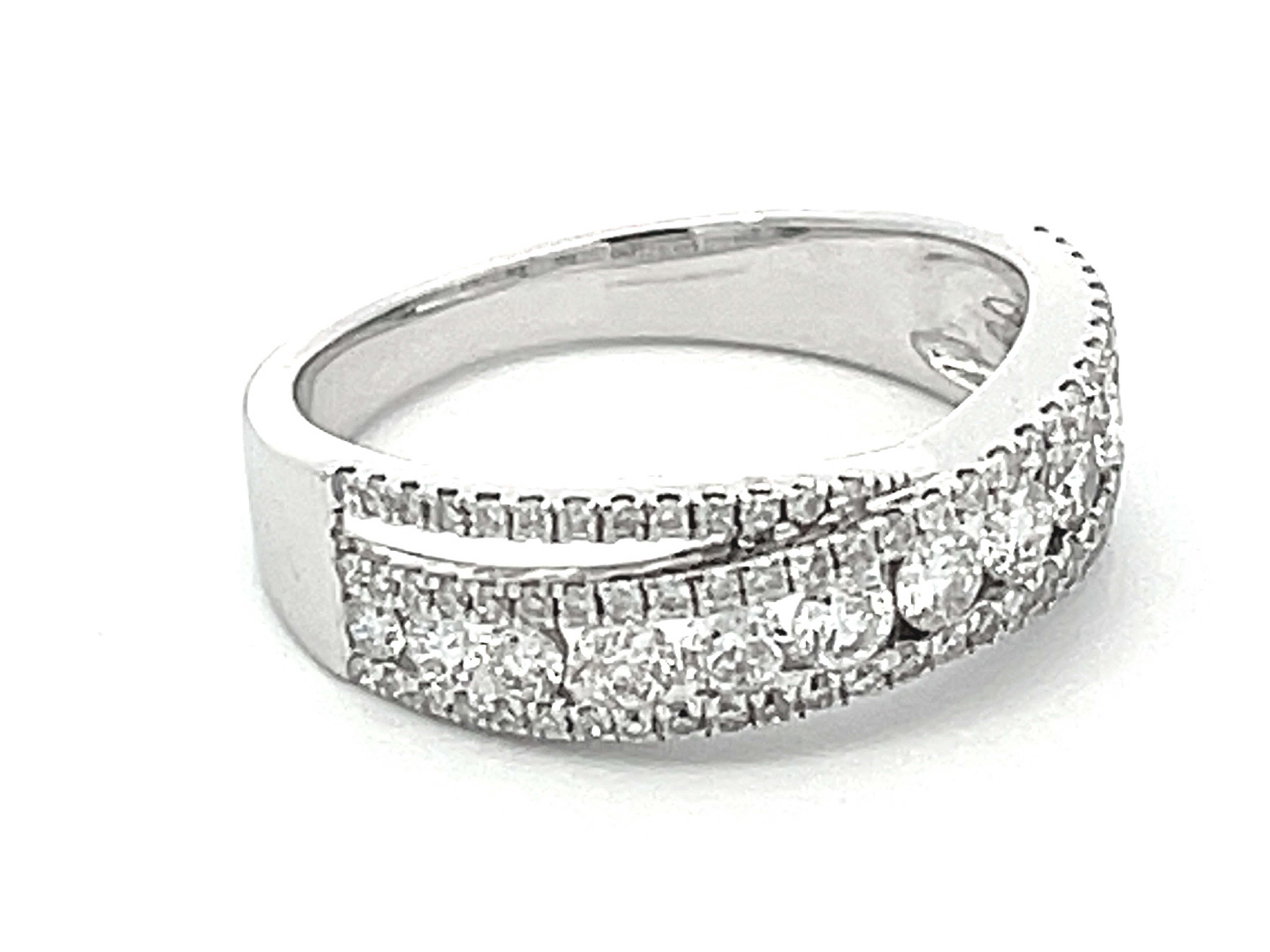 Brilliant Cut Diamond Cross Over Ring in 18k White Gold For Sale