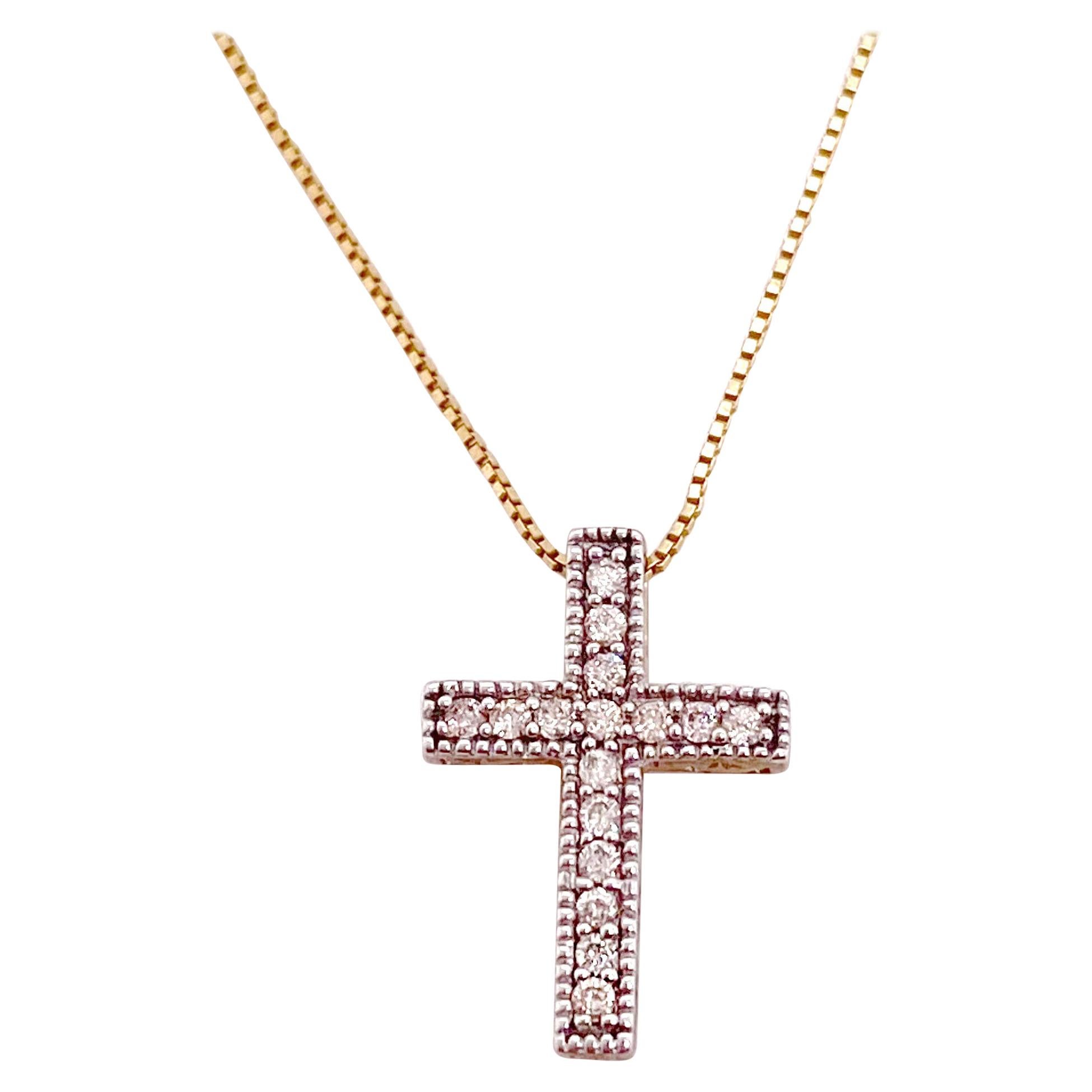 Diamond Cross Pendant and Box Chain, 16 Diamonds, Simple Diamond Cross Necklace For Sale