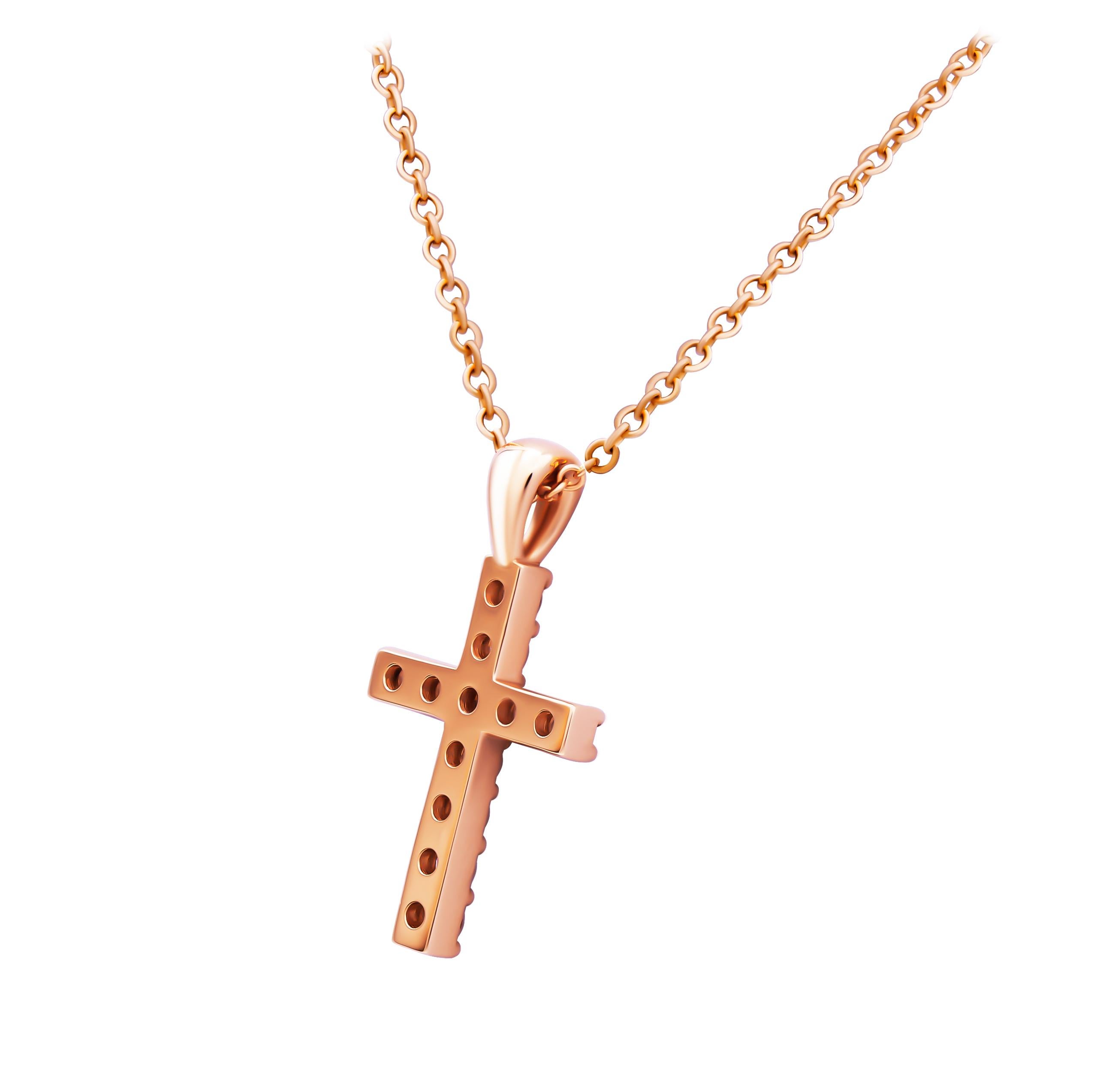 Taille ronde Pendentif croix en diamant en vente