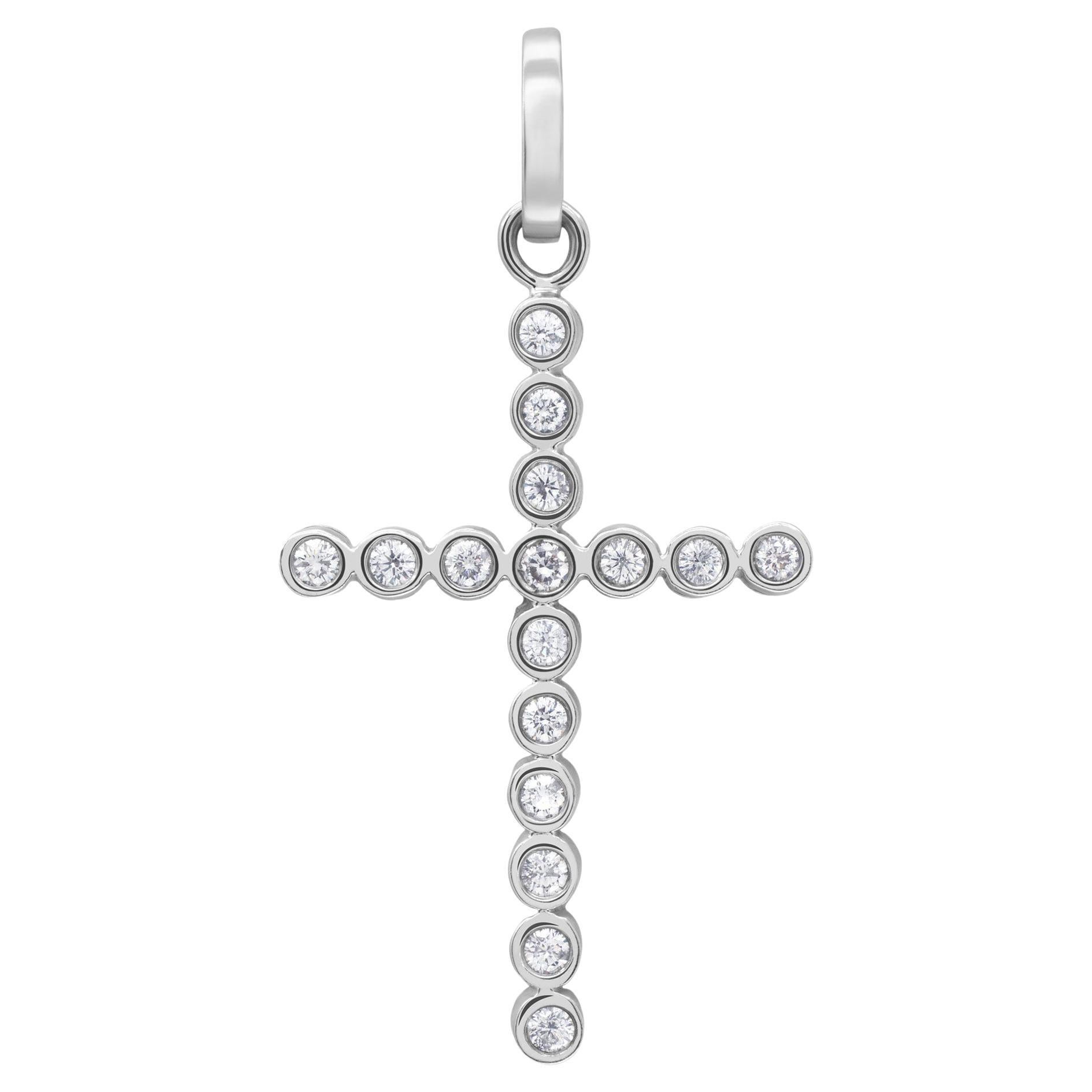 Diamond Cross Pendant in 14 Karat White Gold, with Approximatelty 4 Carats For Sale