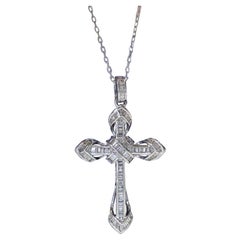 Diamond Cross Pendant in 18k Gold