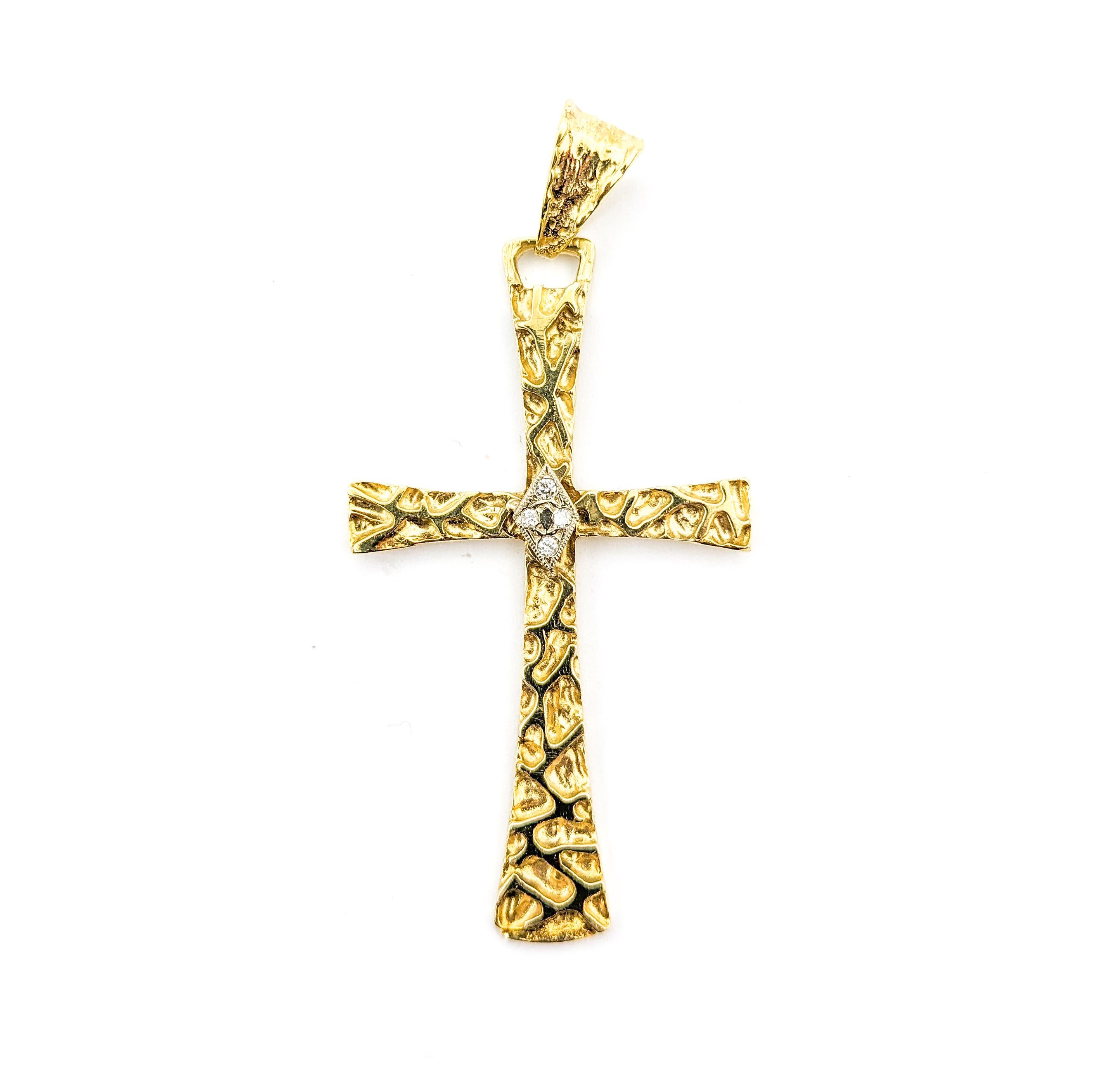 Diamond Cross Pendant In Yellow Gold In Excellent Condition For Sale In Bloomington, MN