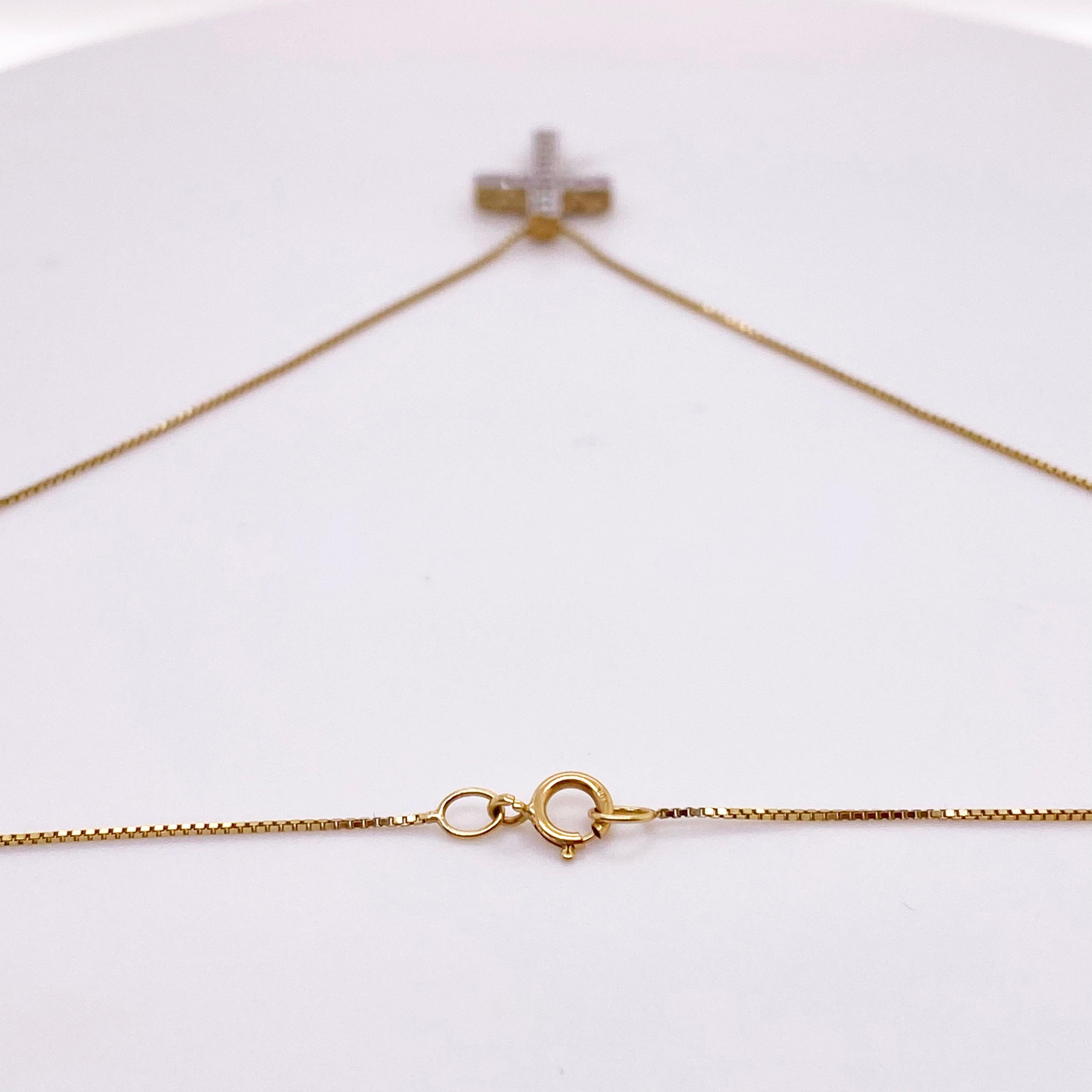 Round Cut Diamond Cross Pendant Necklace in Yellow Gold and For Sale