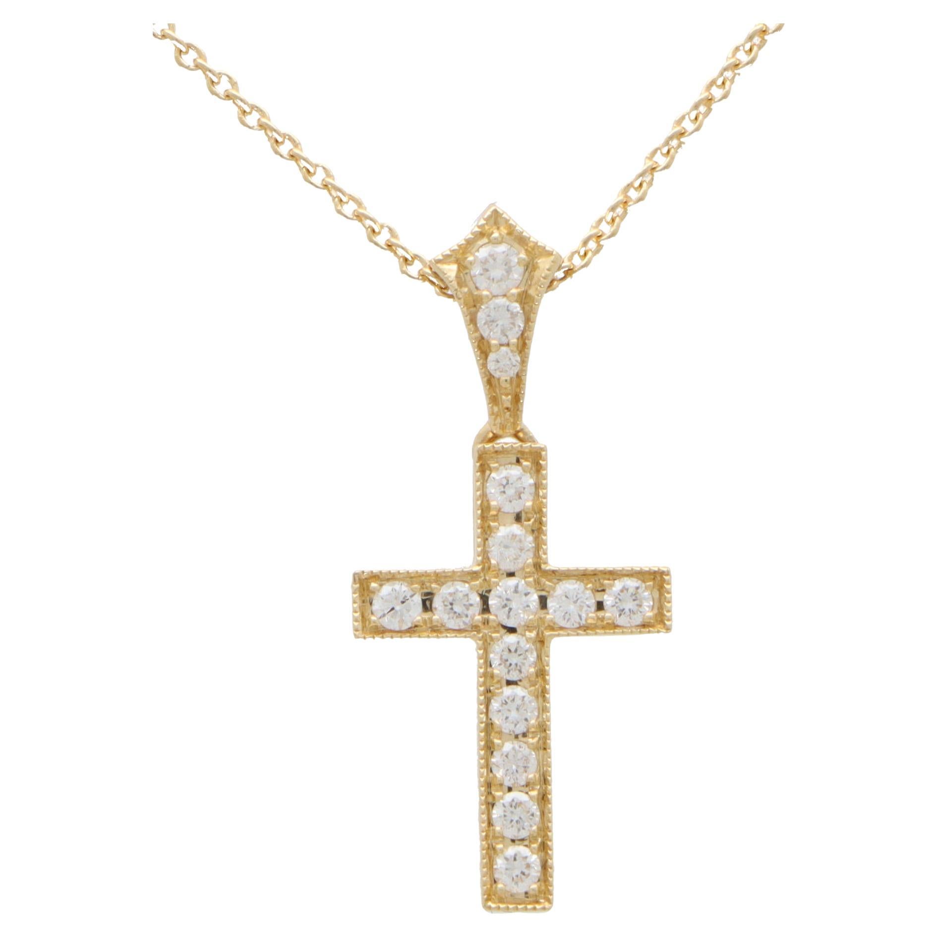 Diamond Cross Pendant Necklace in Yellow Gold For Sale