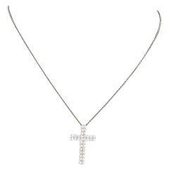 Diamond Cross Pendent Necklace in White Gold