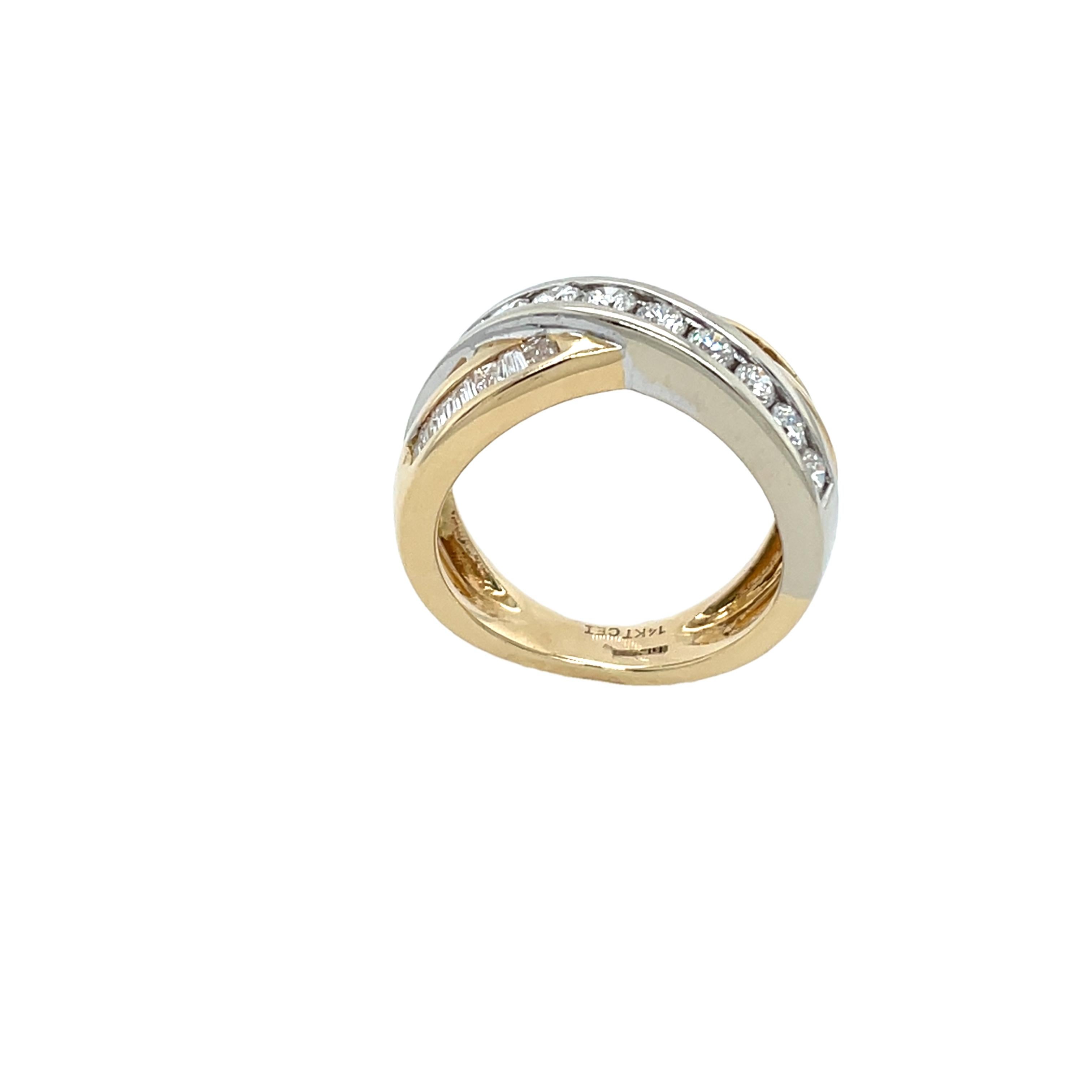 Anillo Cruzado De Diamantes Con 1.0ct Diamantes Naturales Engarzados En Oro De 14ct en venta 2